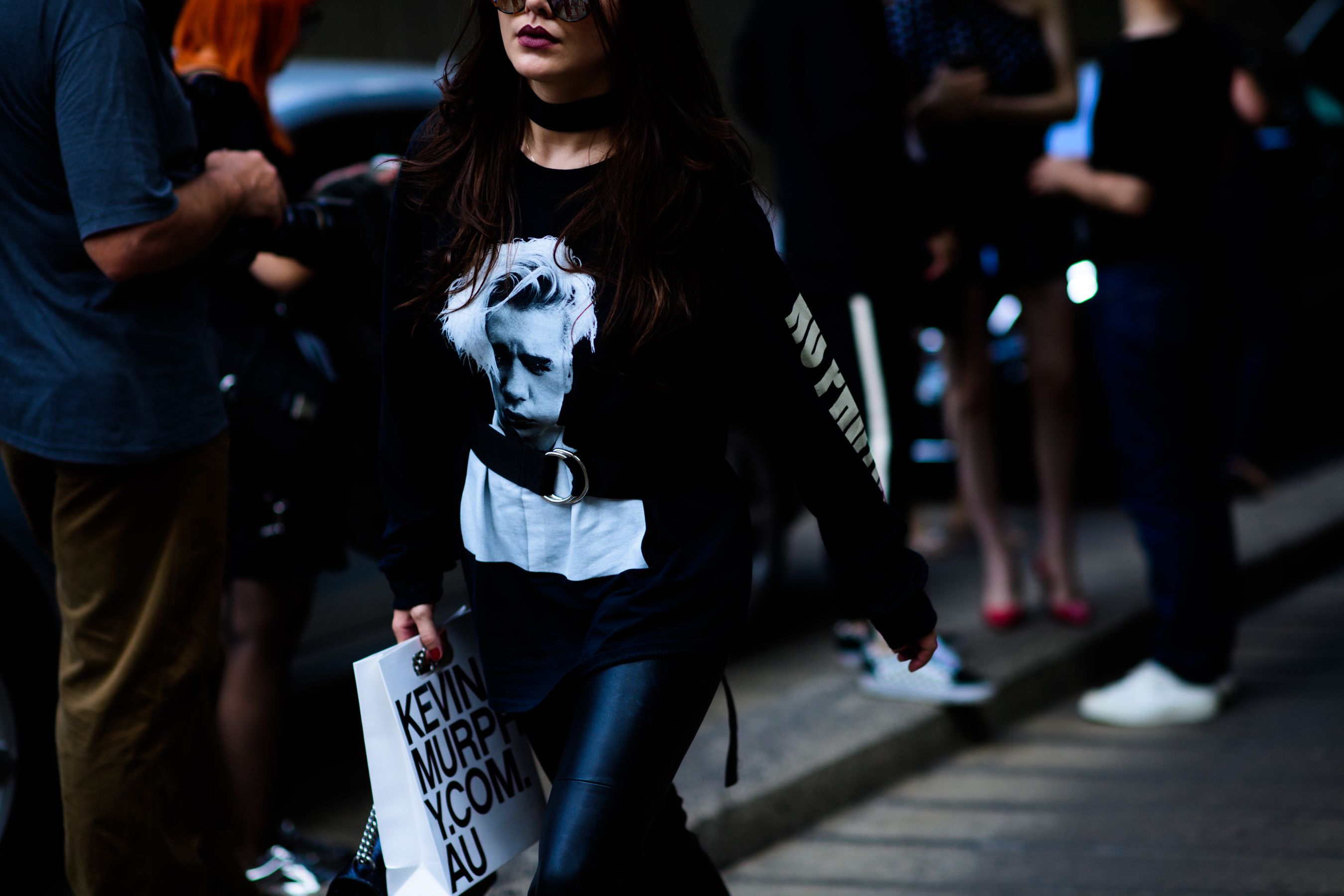Woman wearing Justin Bieber shirt