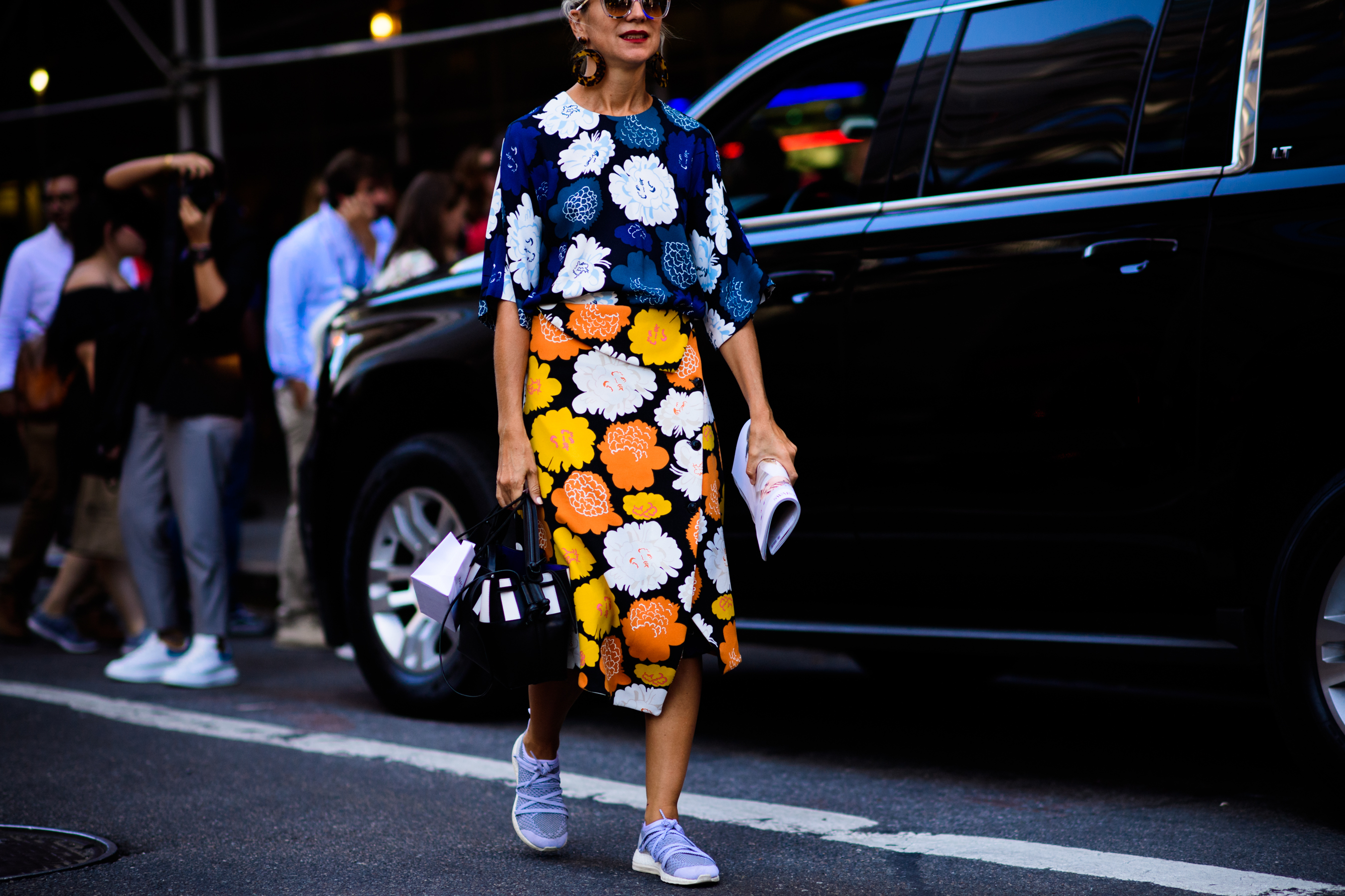 Blogger wearing floral patterns