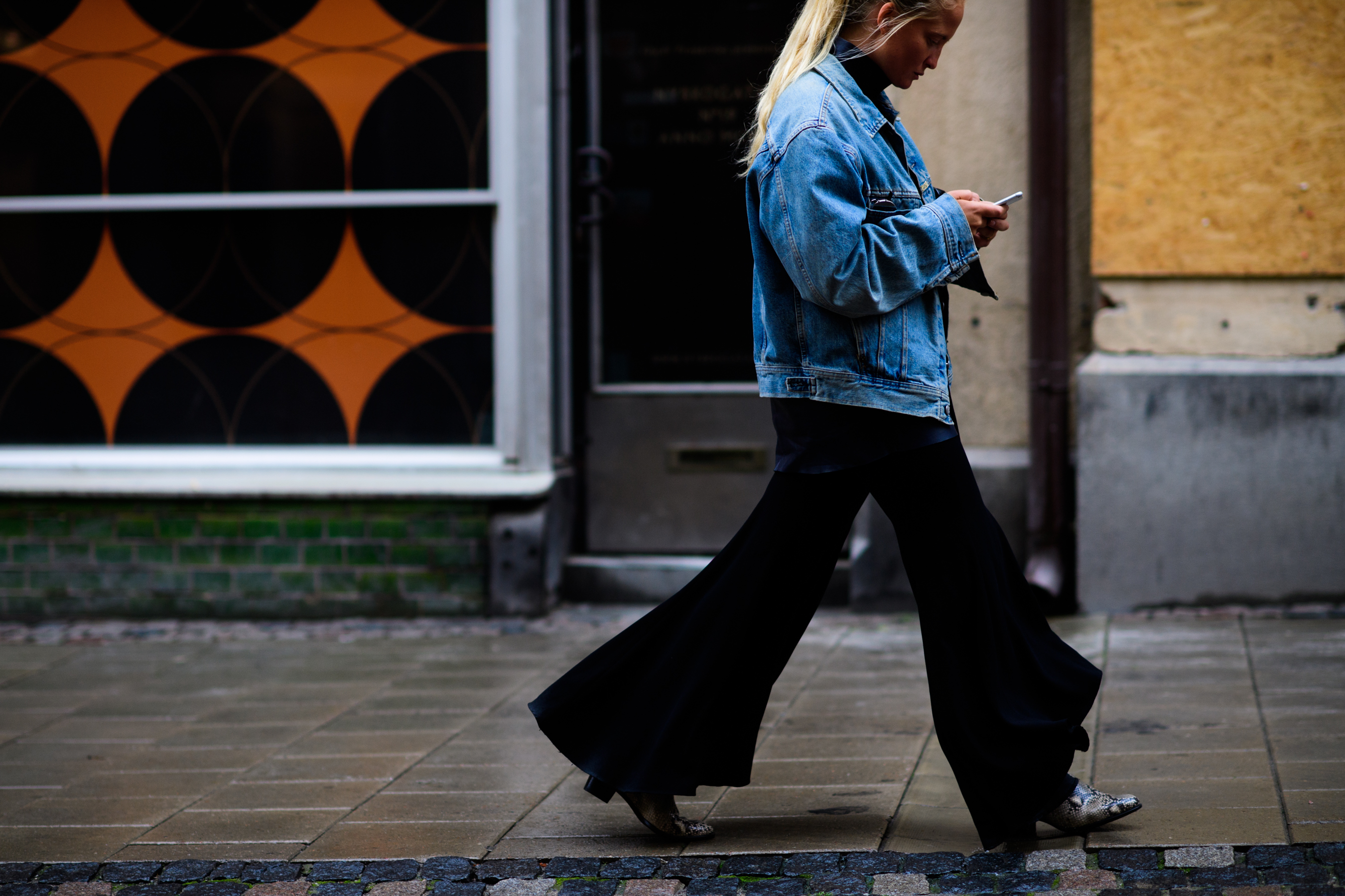 Norwegian blogger wearing denim jacket