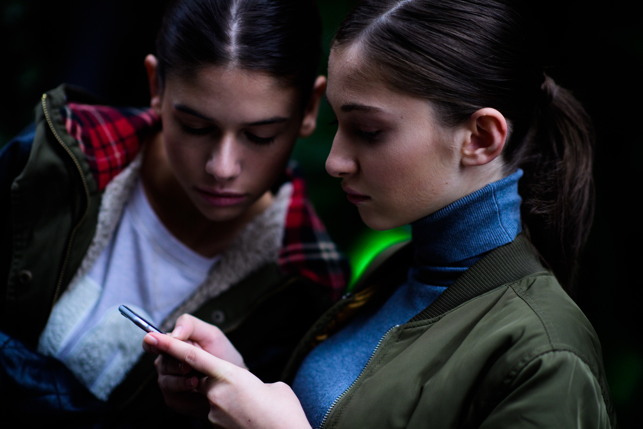 Two models before the show