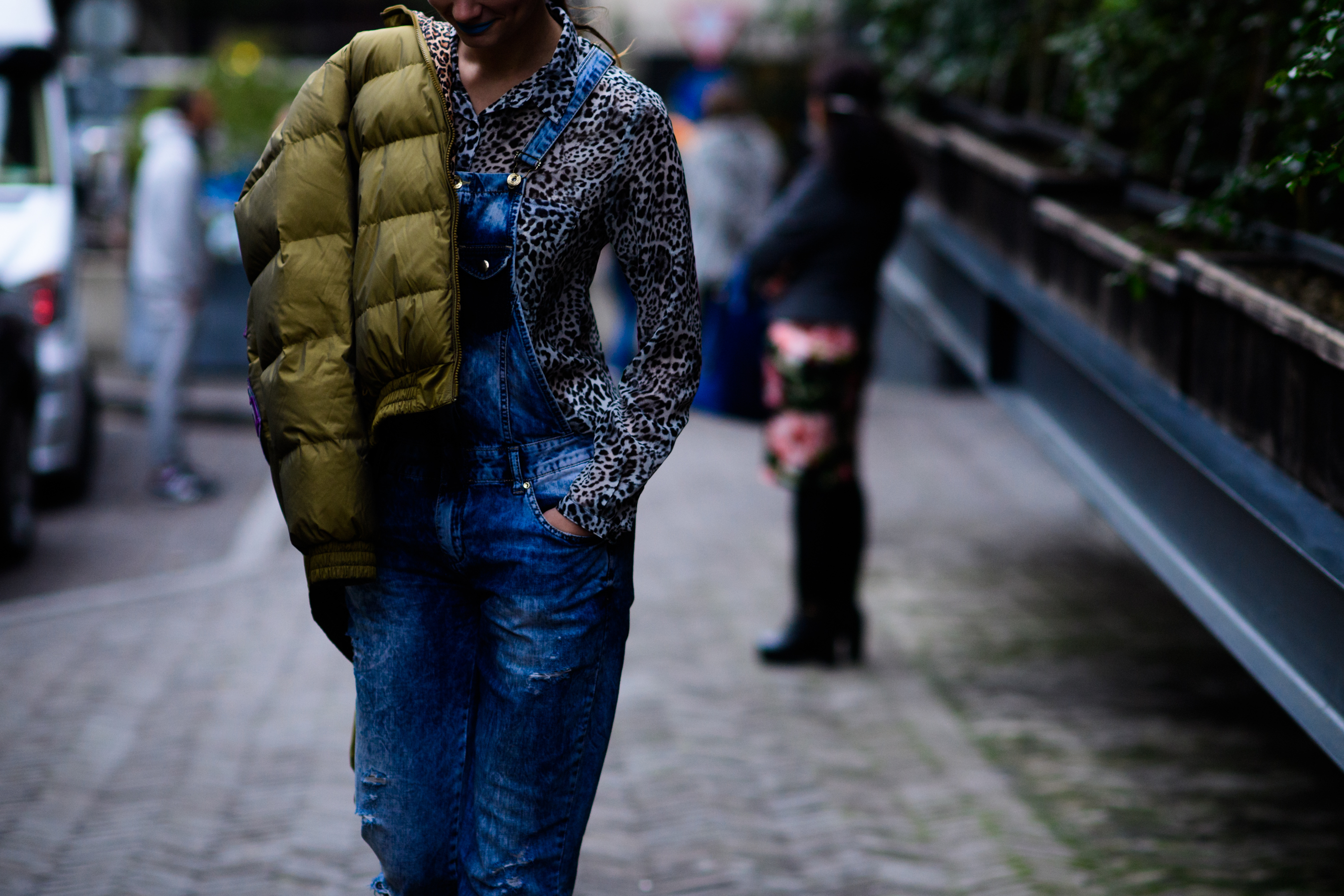 Woman wearing leopard print shirt
