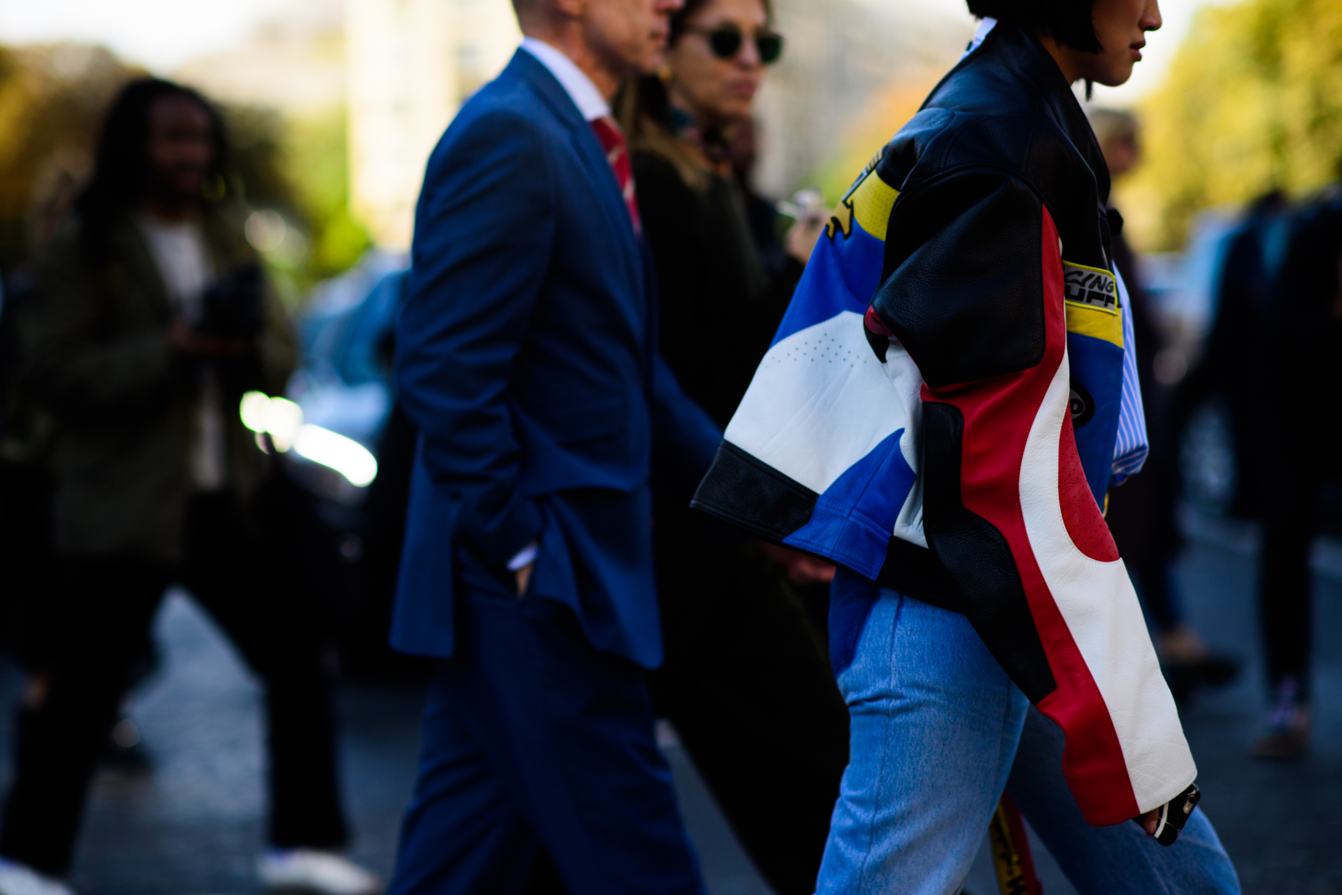 Blogger wearing colourful leather jacket