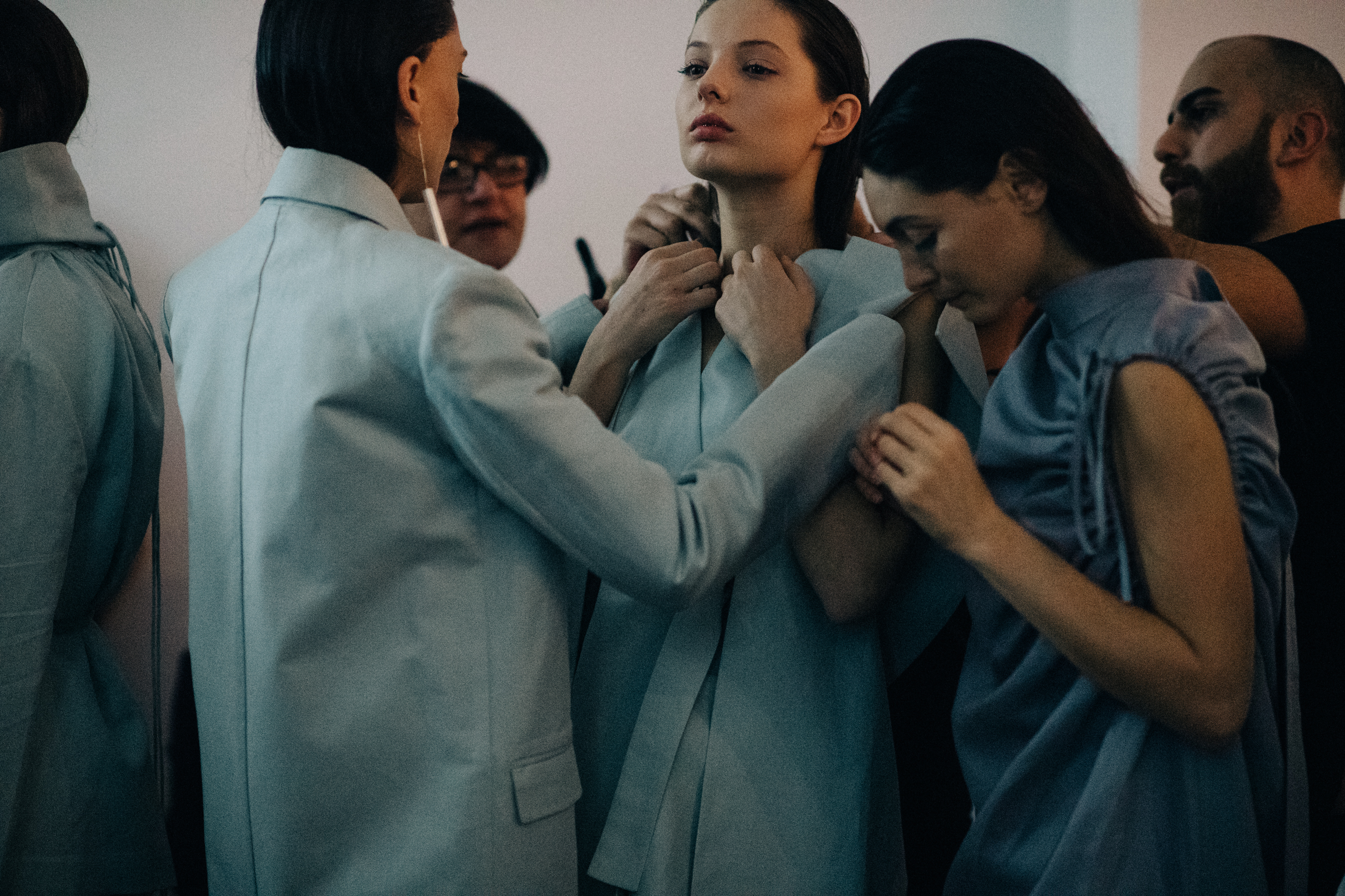 Fitting at backastage