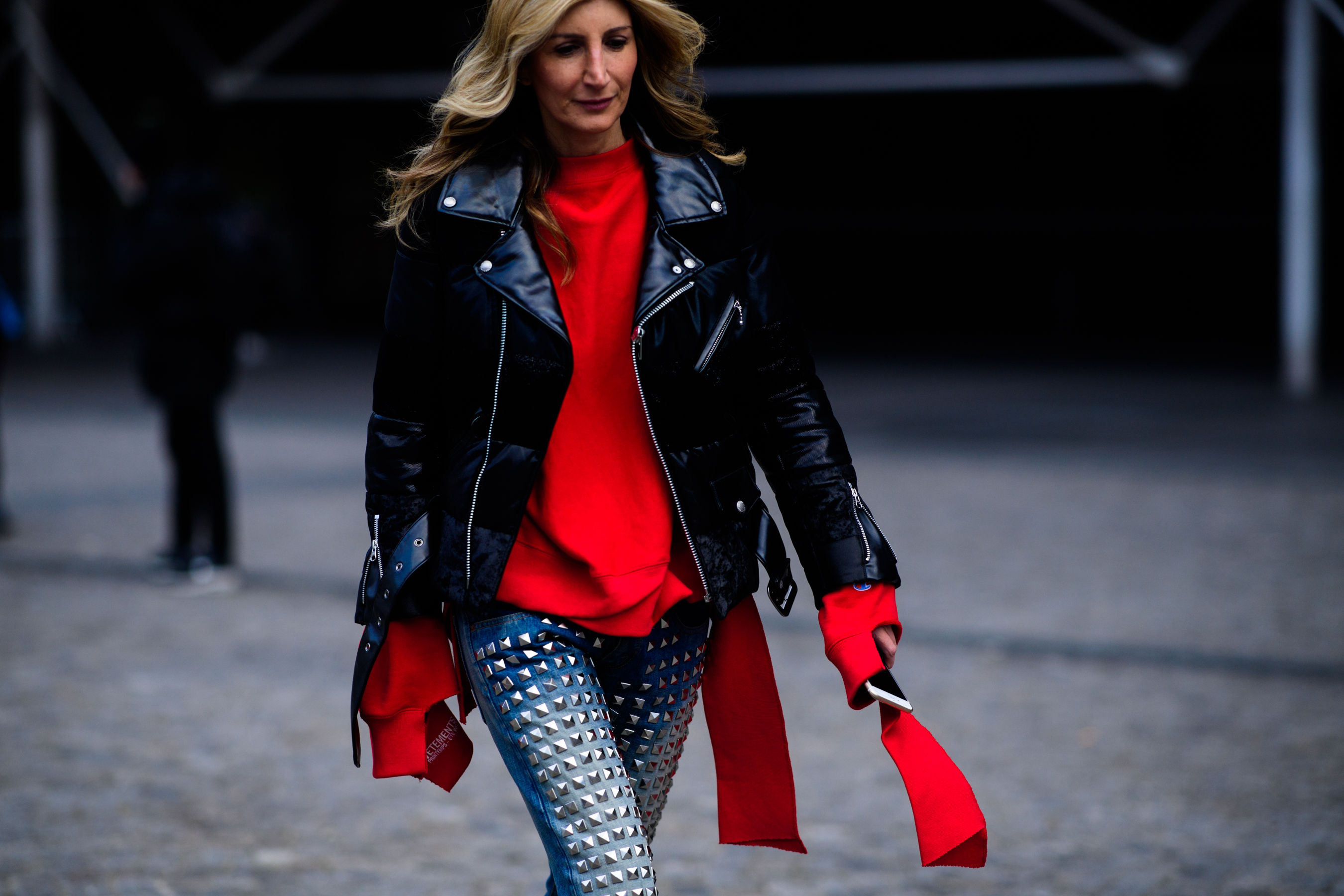 Woman wearing black jacket