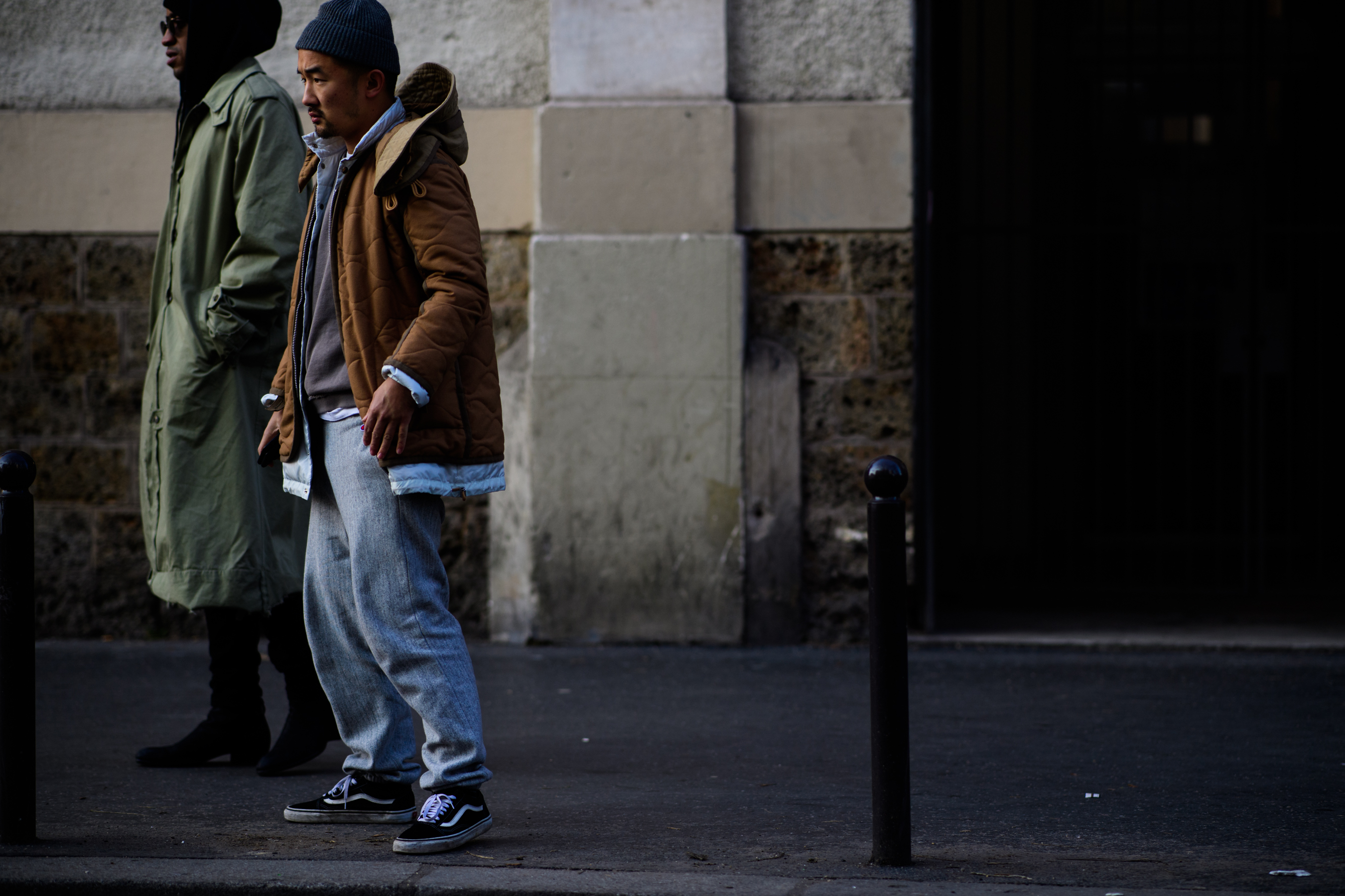 Man wearing vans shoes