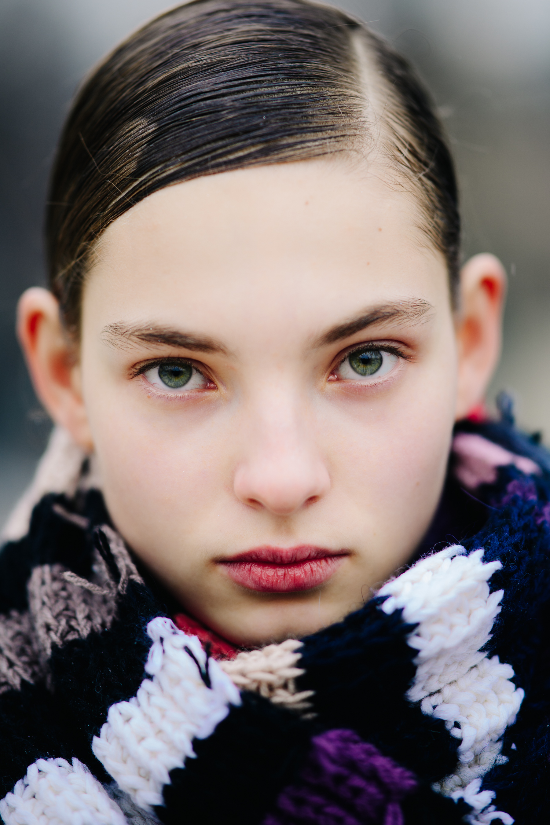 Woman wearing brown hair