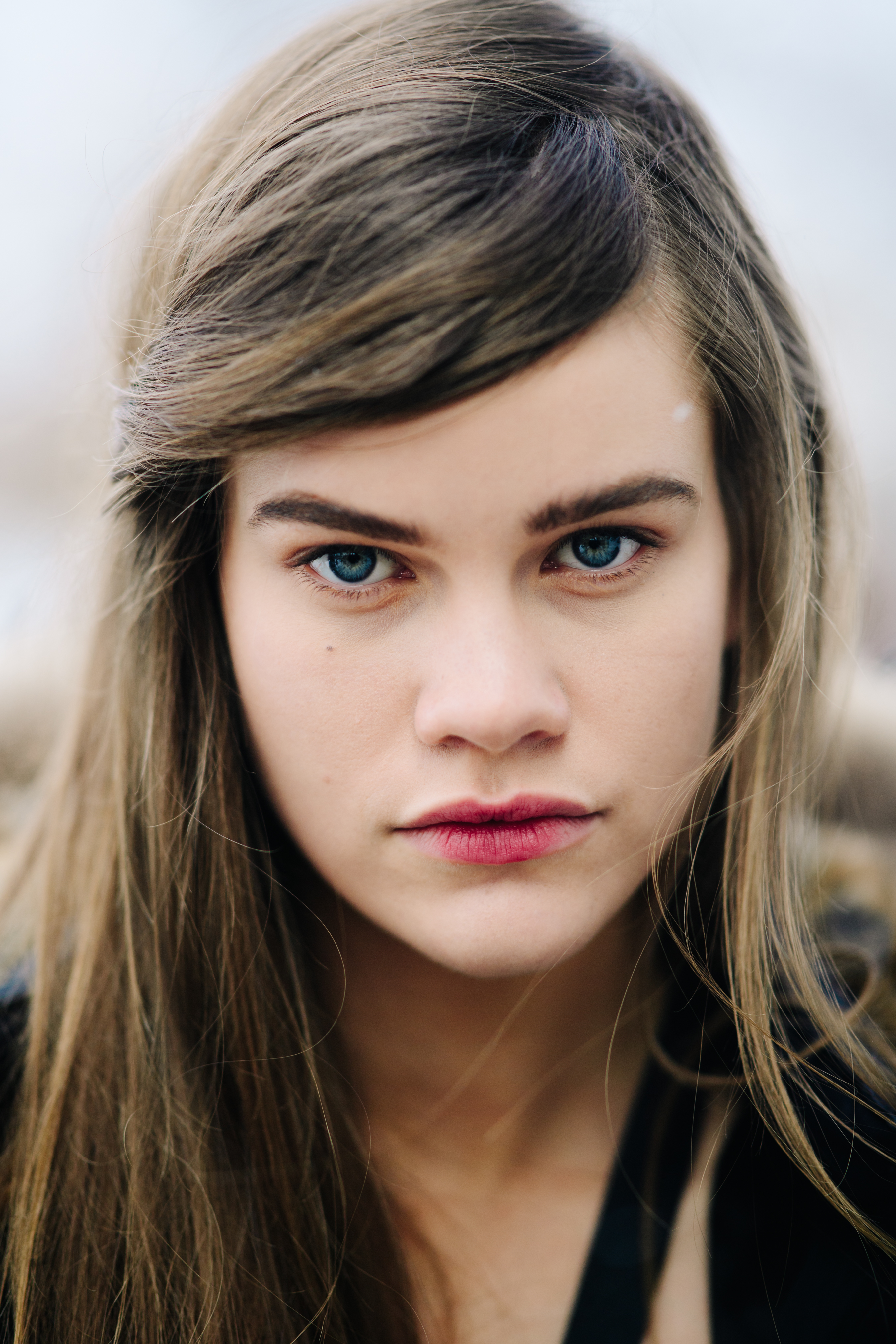 Portrait of woman with blue eyes