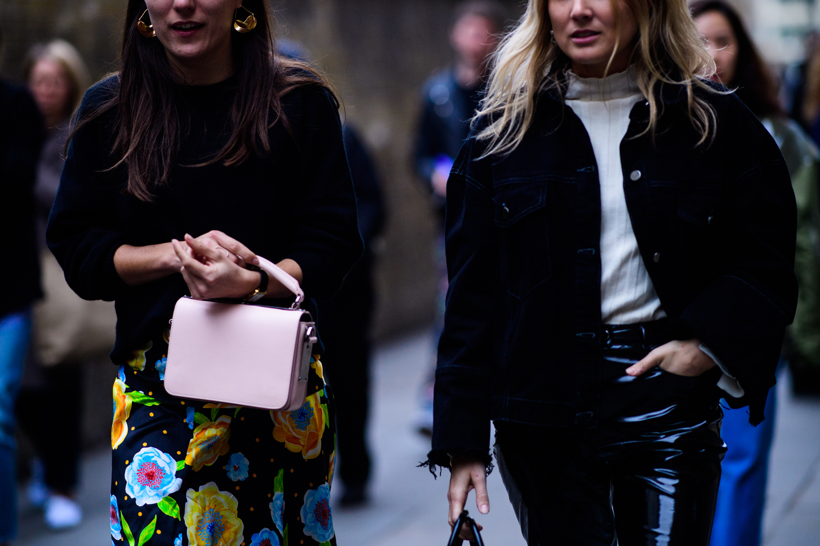 Woman with pink handbag