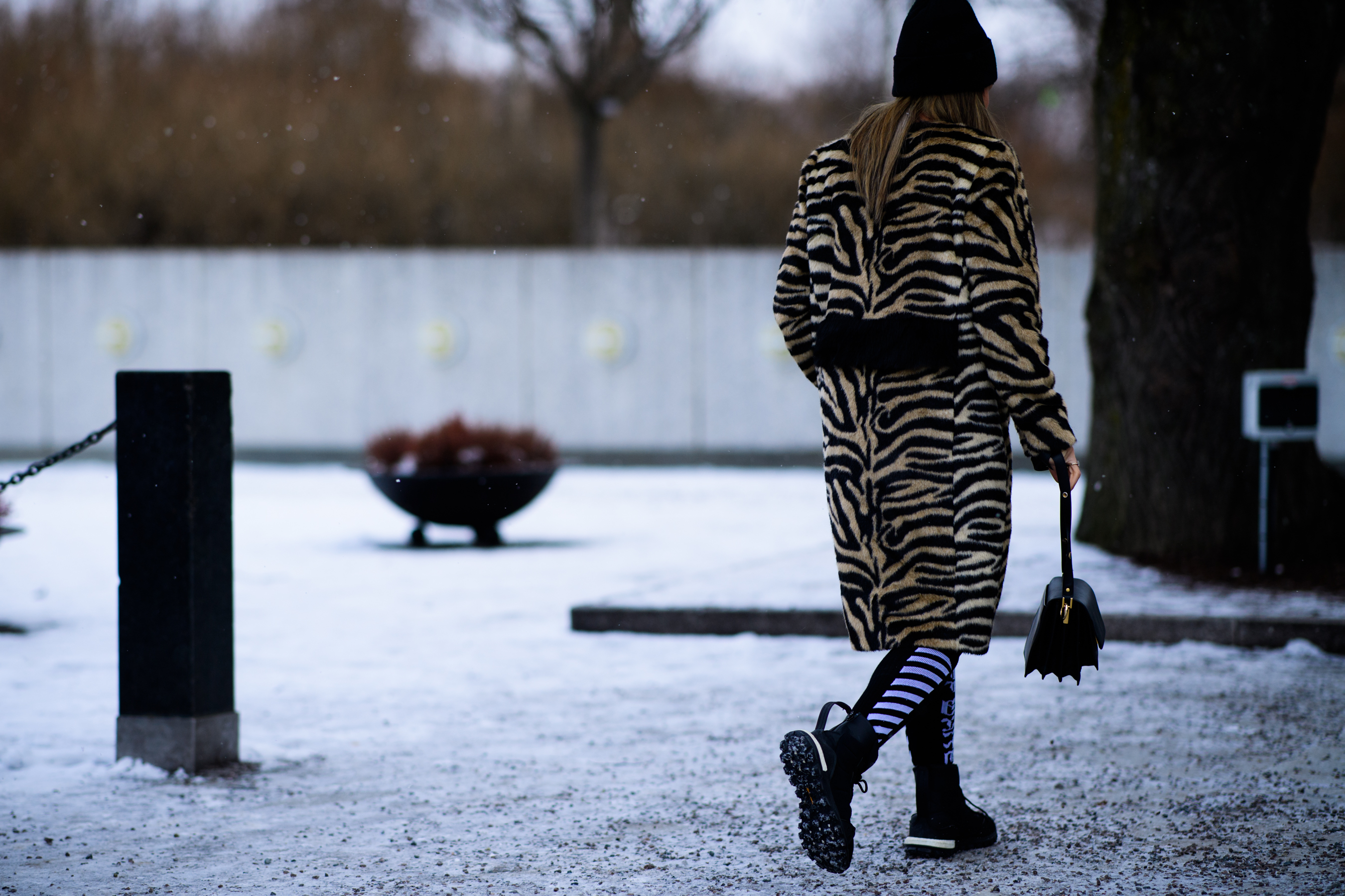 Woman wearing off-white pants