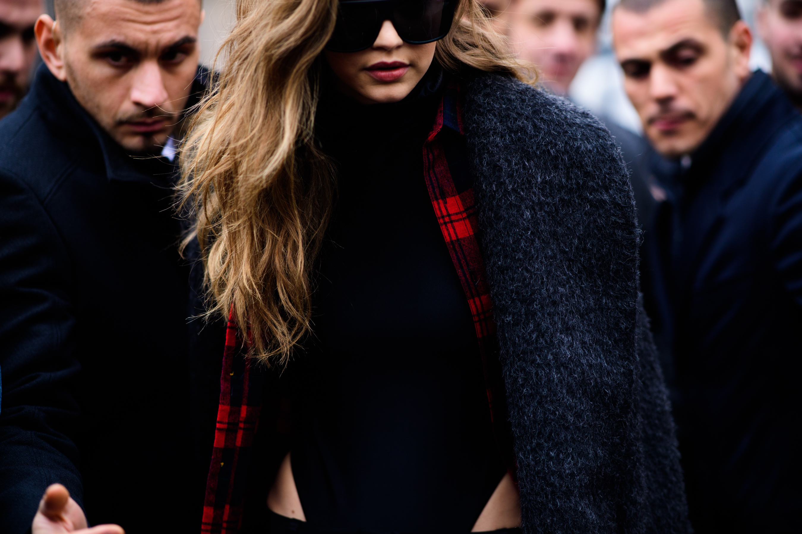 Top model wearing sunglasses