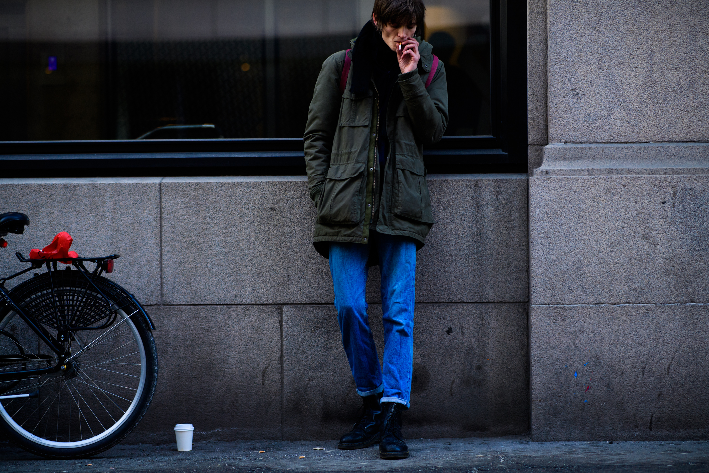 Man wearing blue jeans