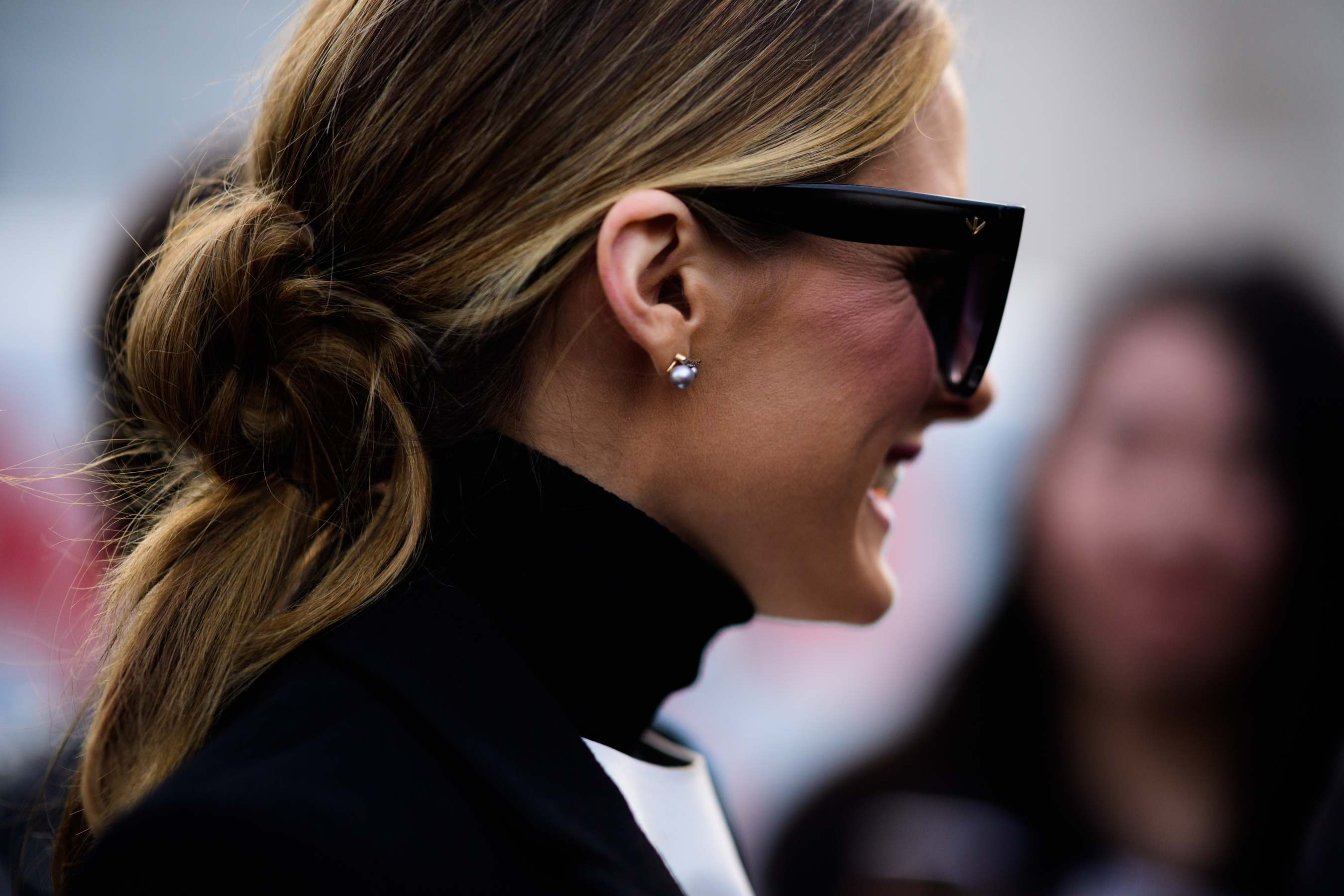Top model wearing sunglasses