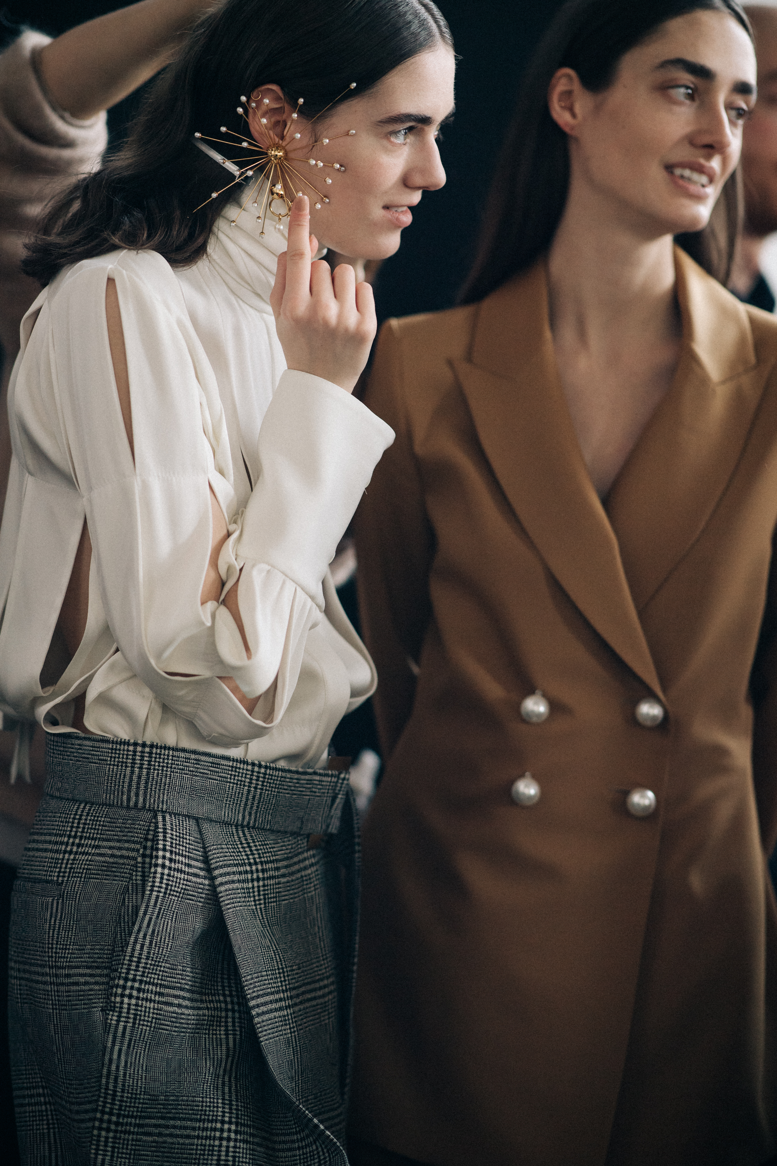 Lea Issarni and Amanda Googe
