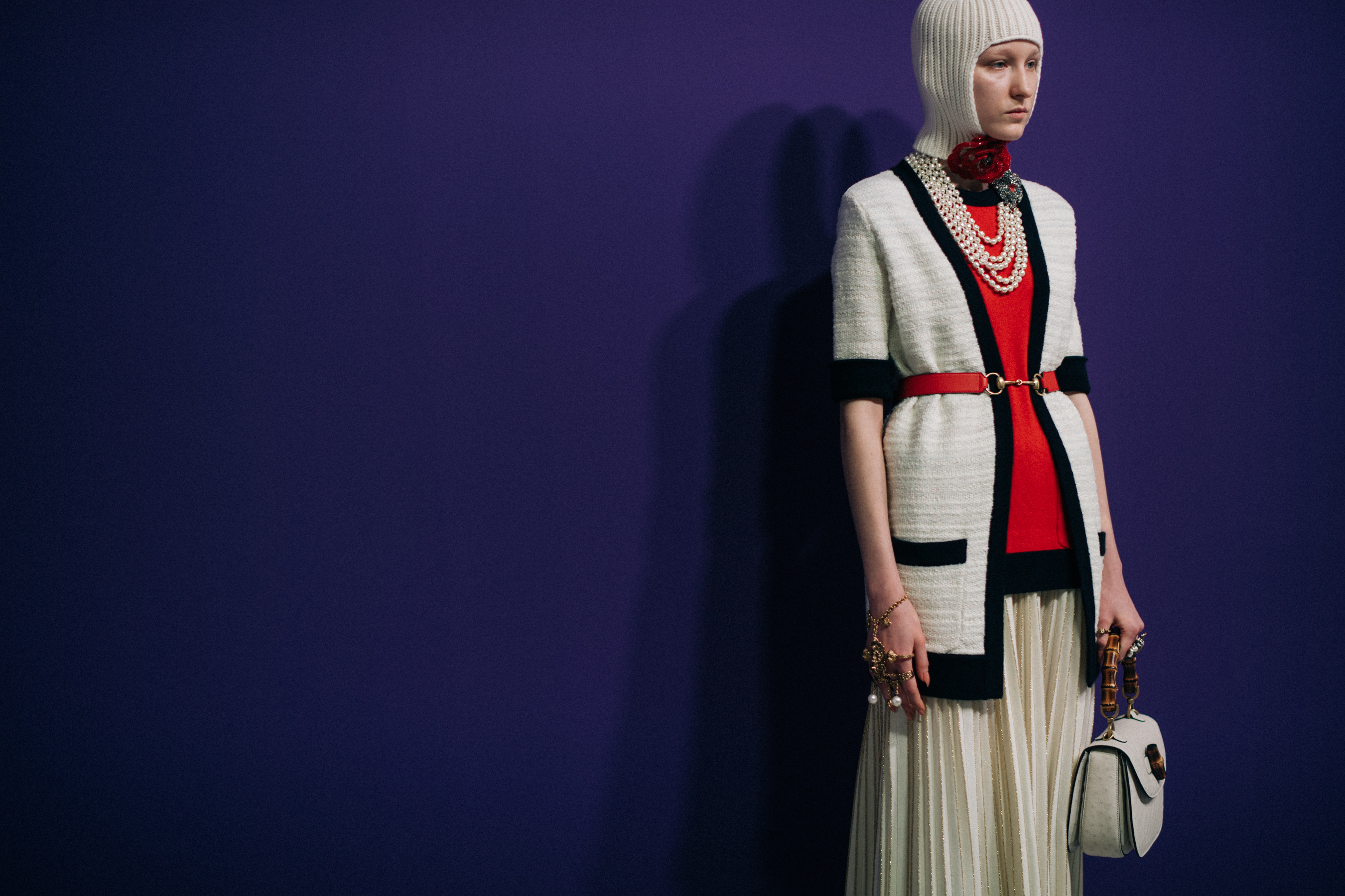 Alex Kasperowicz wearing total look