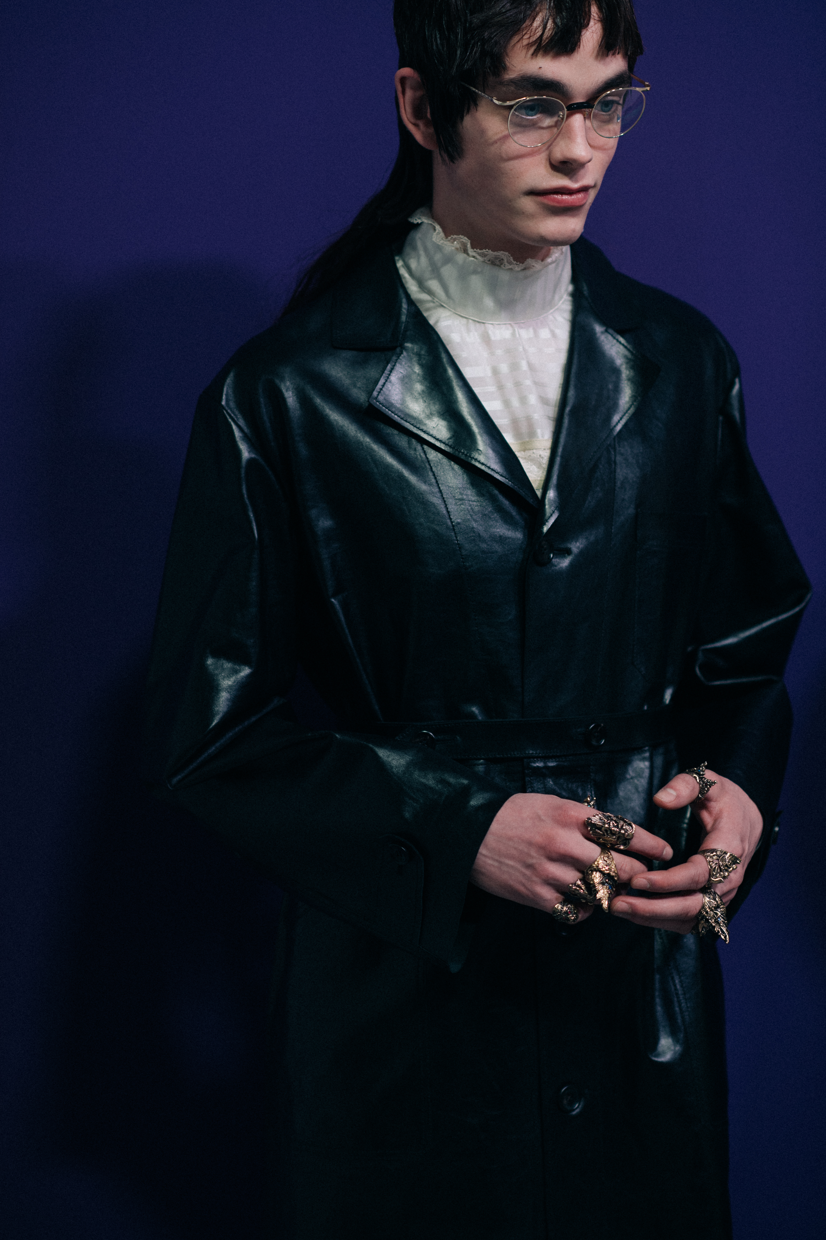 Hugo De Groot wearing black