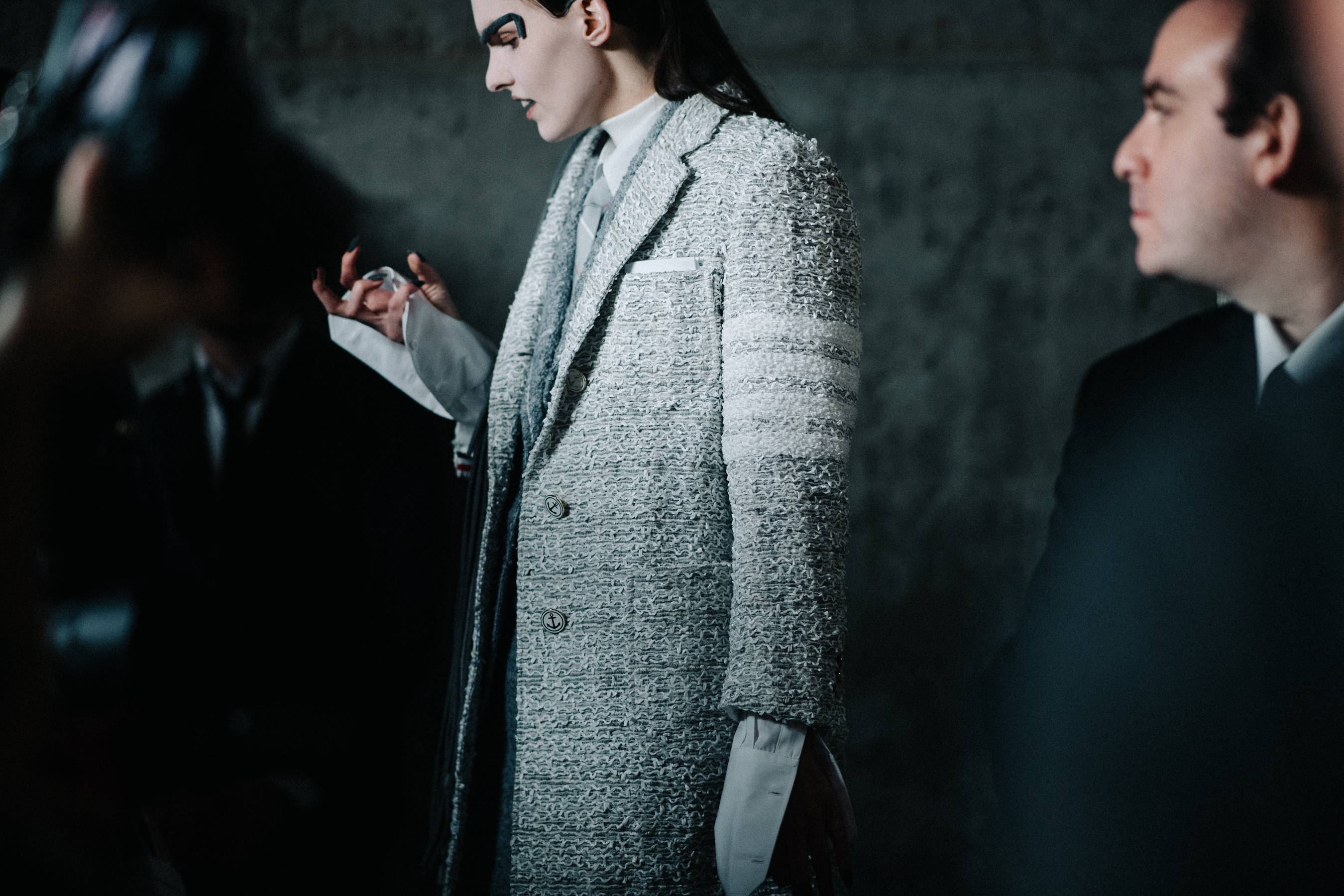 Lisa Verberght wering grey jacket