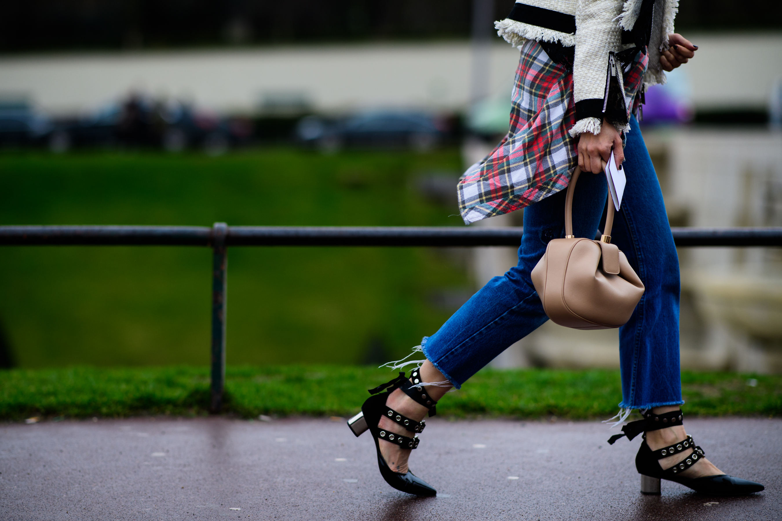 Woman carrying Gabriela Hearst bag