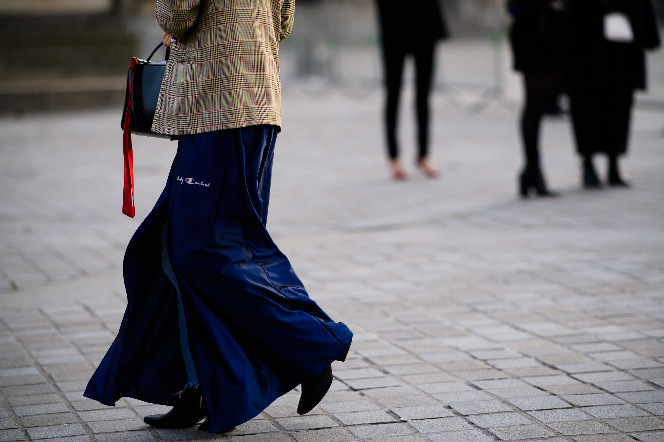 Woman wearing long silk coat