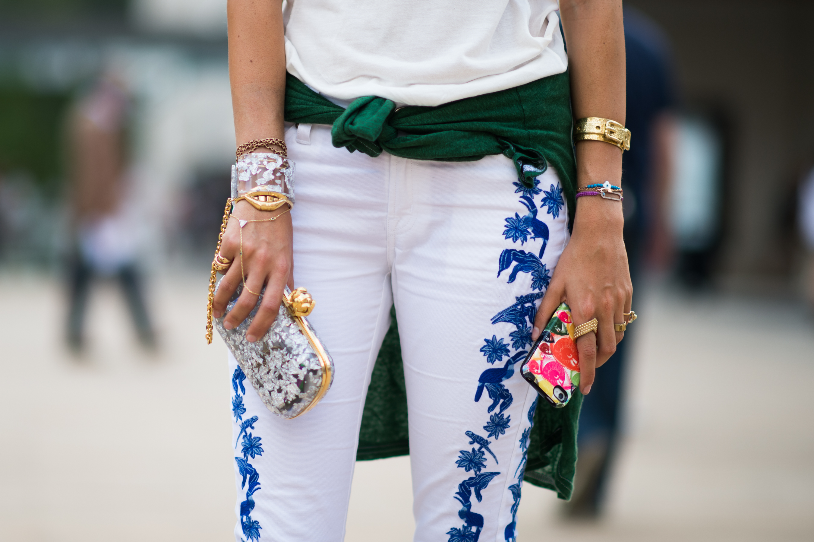 American blogger with accessories