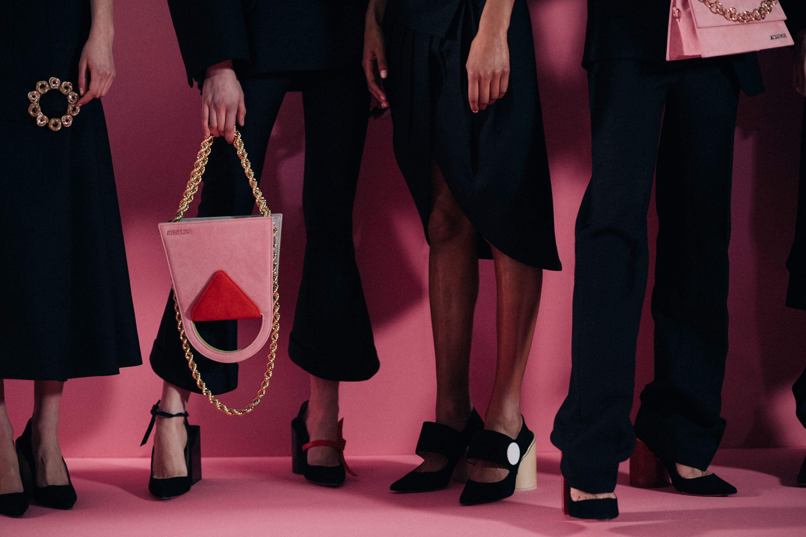 Detail of a pink Jacquemus purse