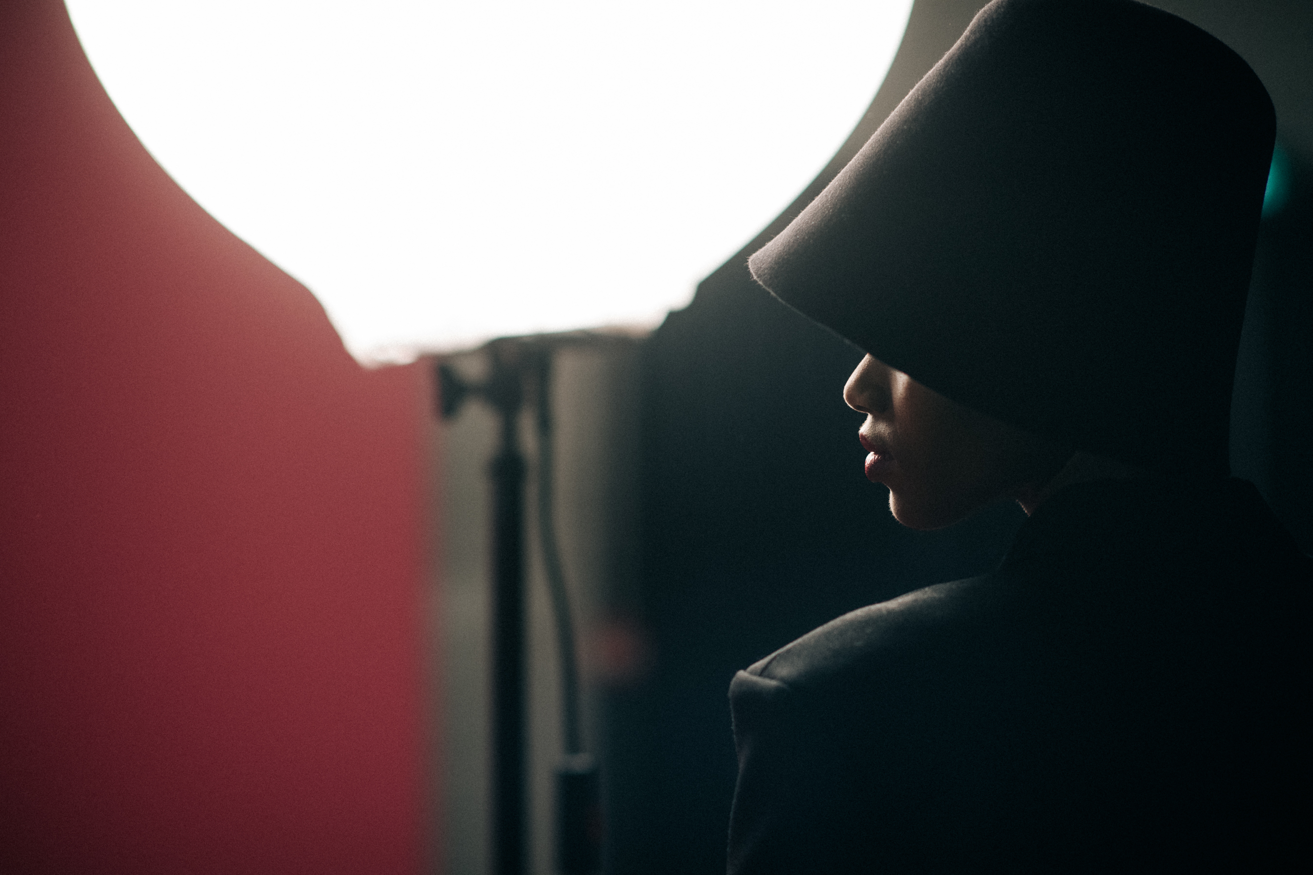 Profile of a Jacquemus female model