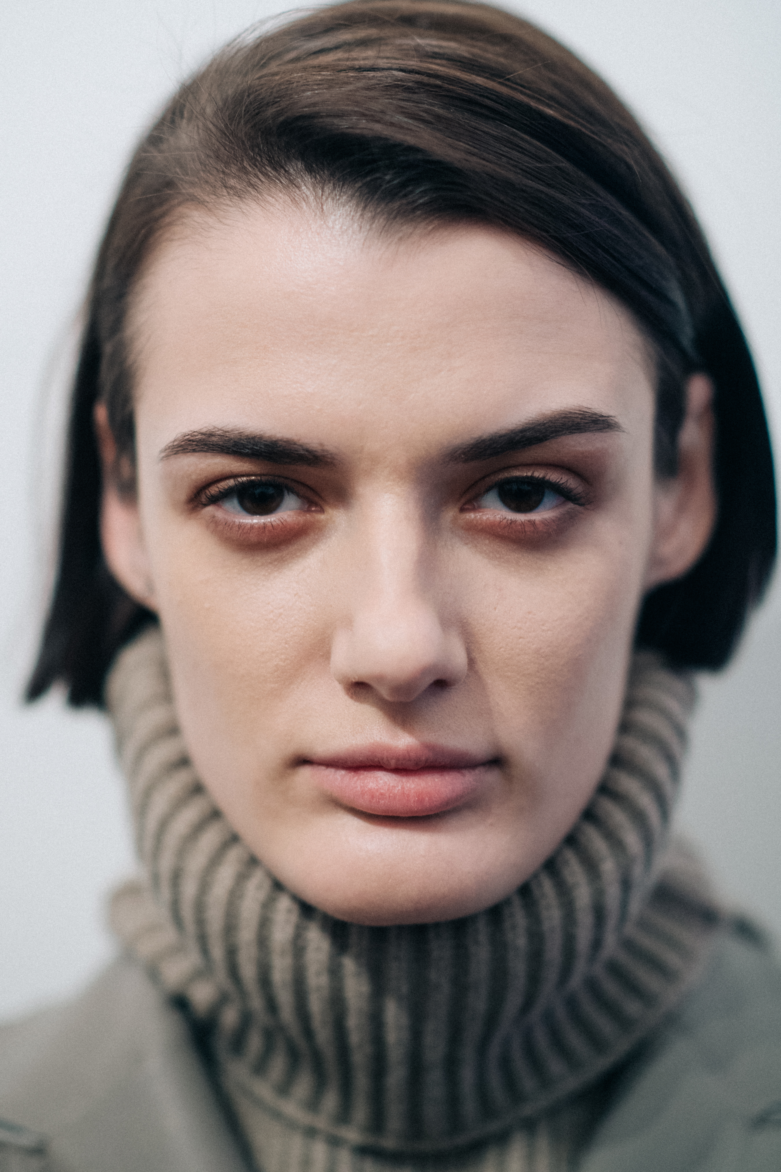 Portrait of a model wearing Nehera turtleneck