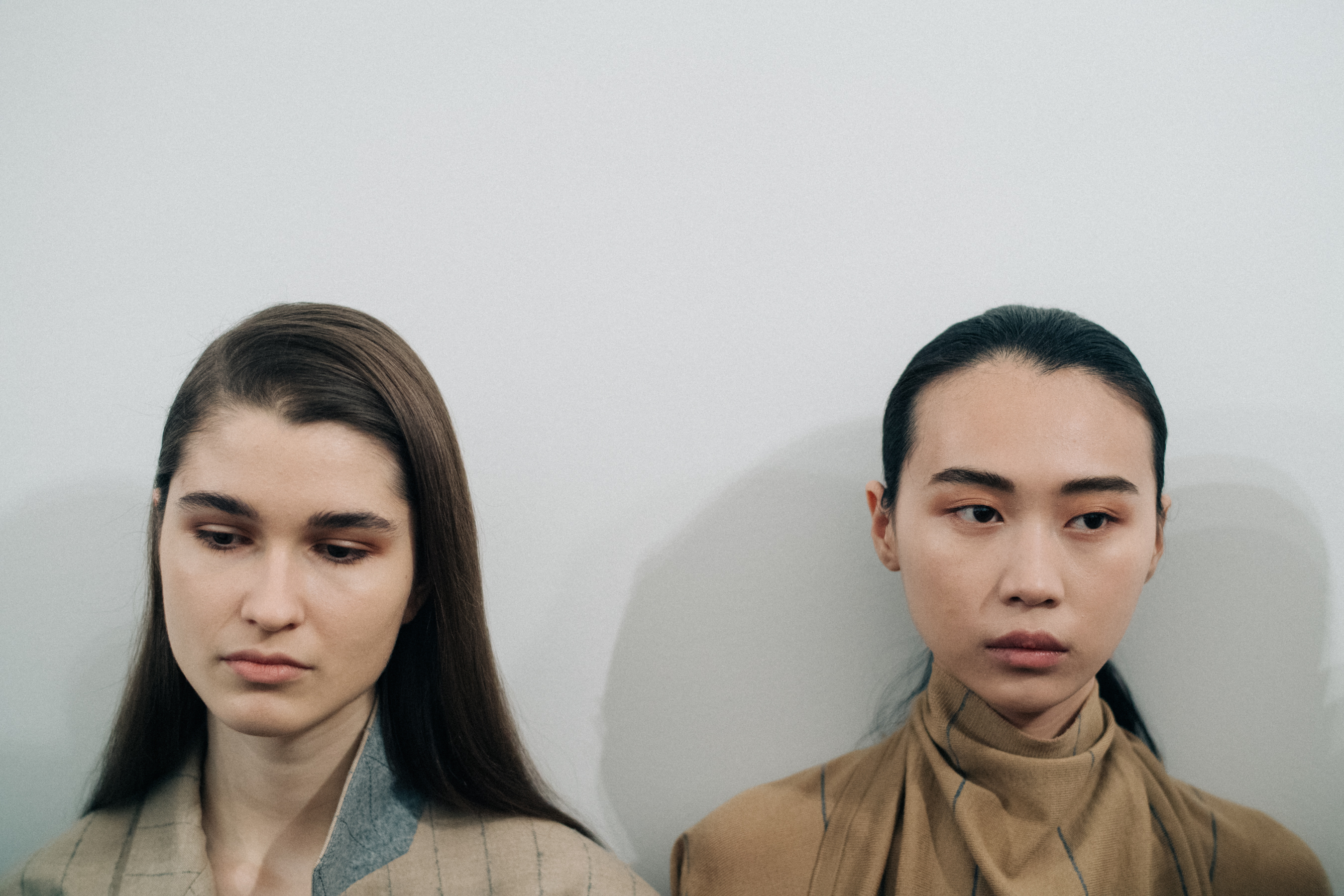 Two models at Nehera backstage