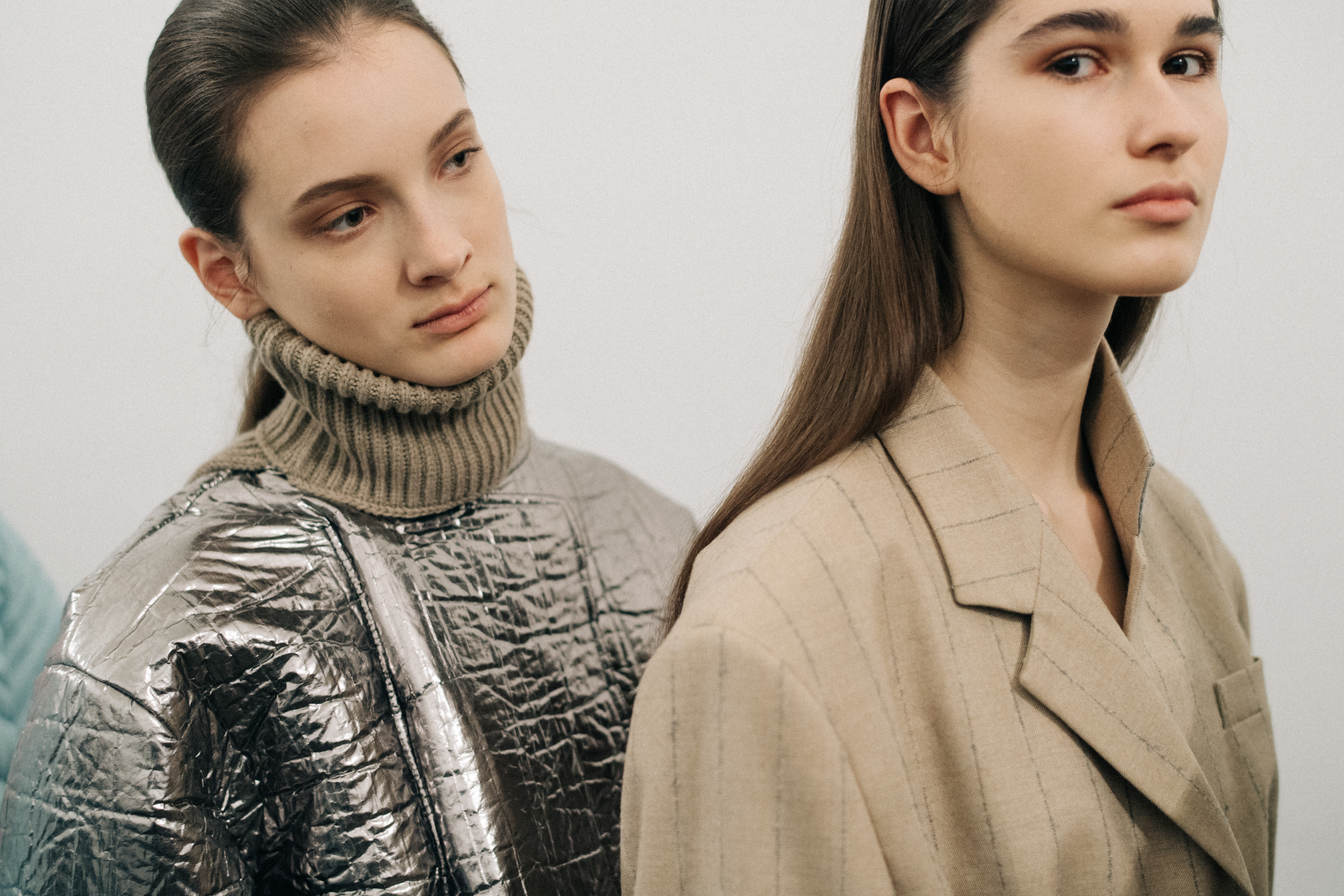 Two models at Nehera backstage