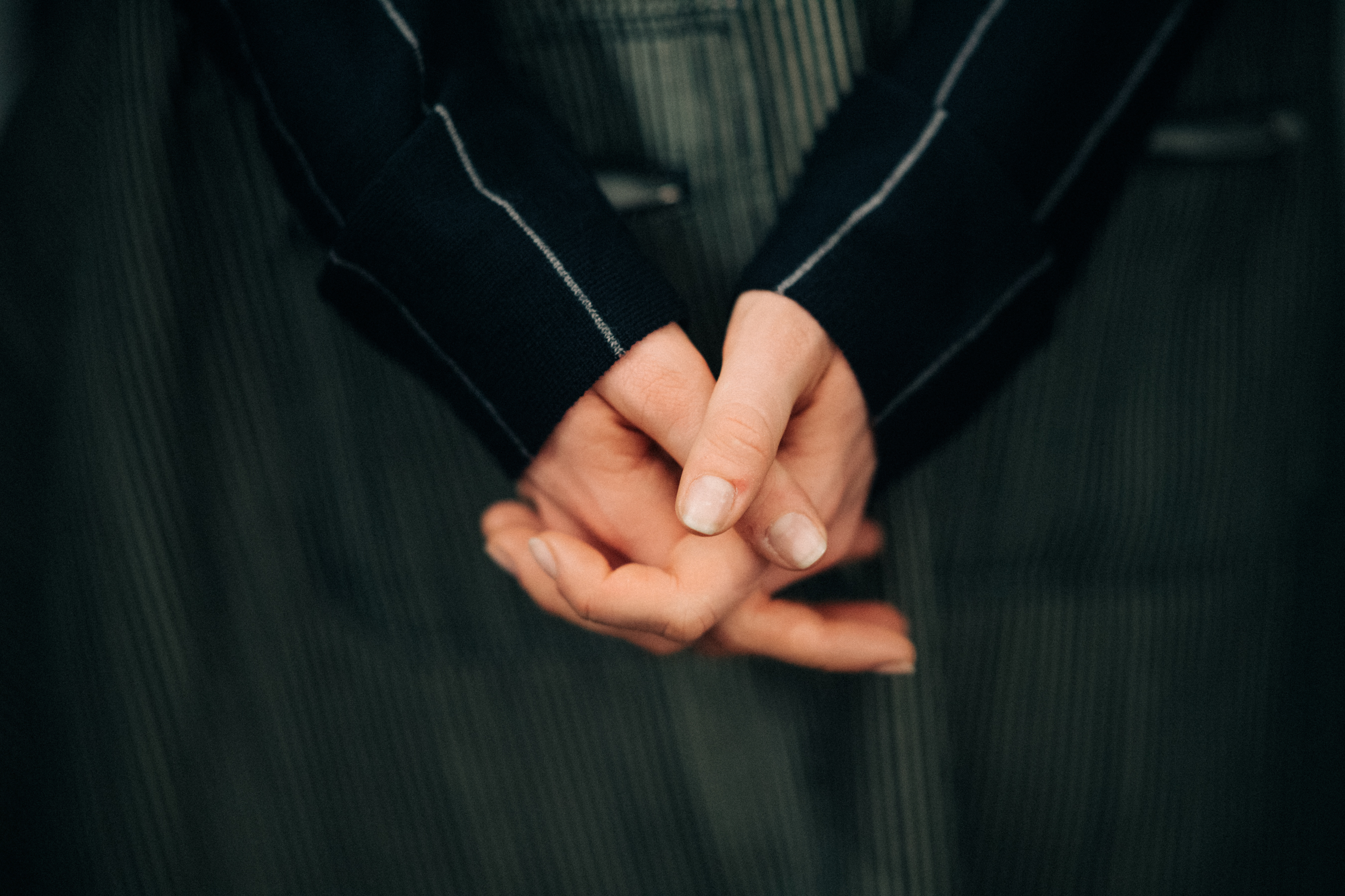 Detail of a female model hands