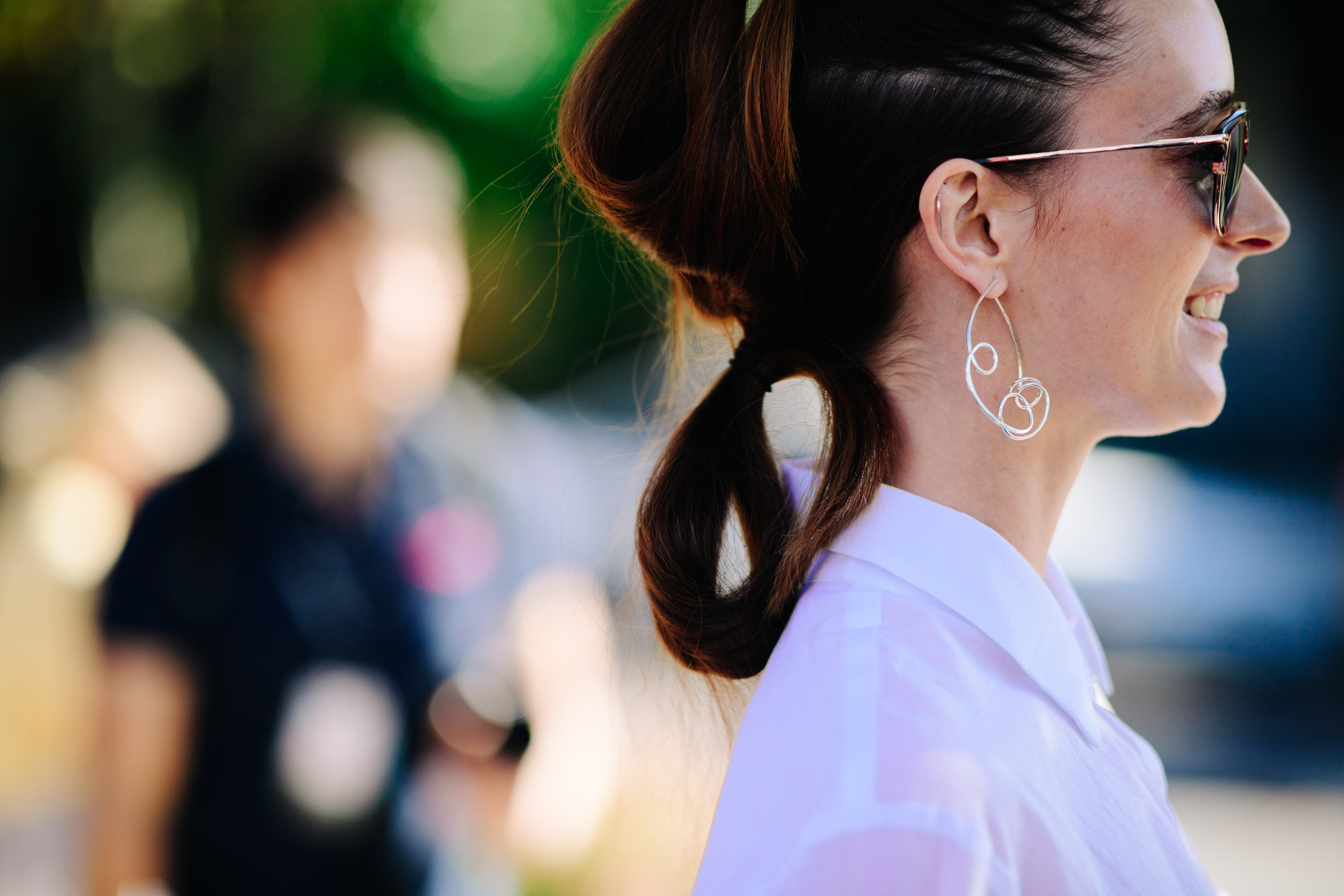 Girl wearing a white cotton shirt