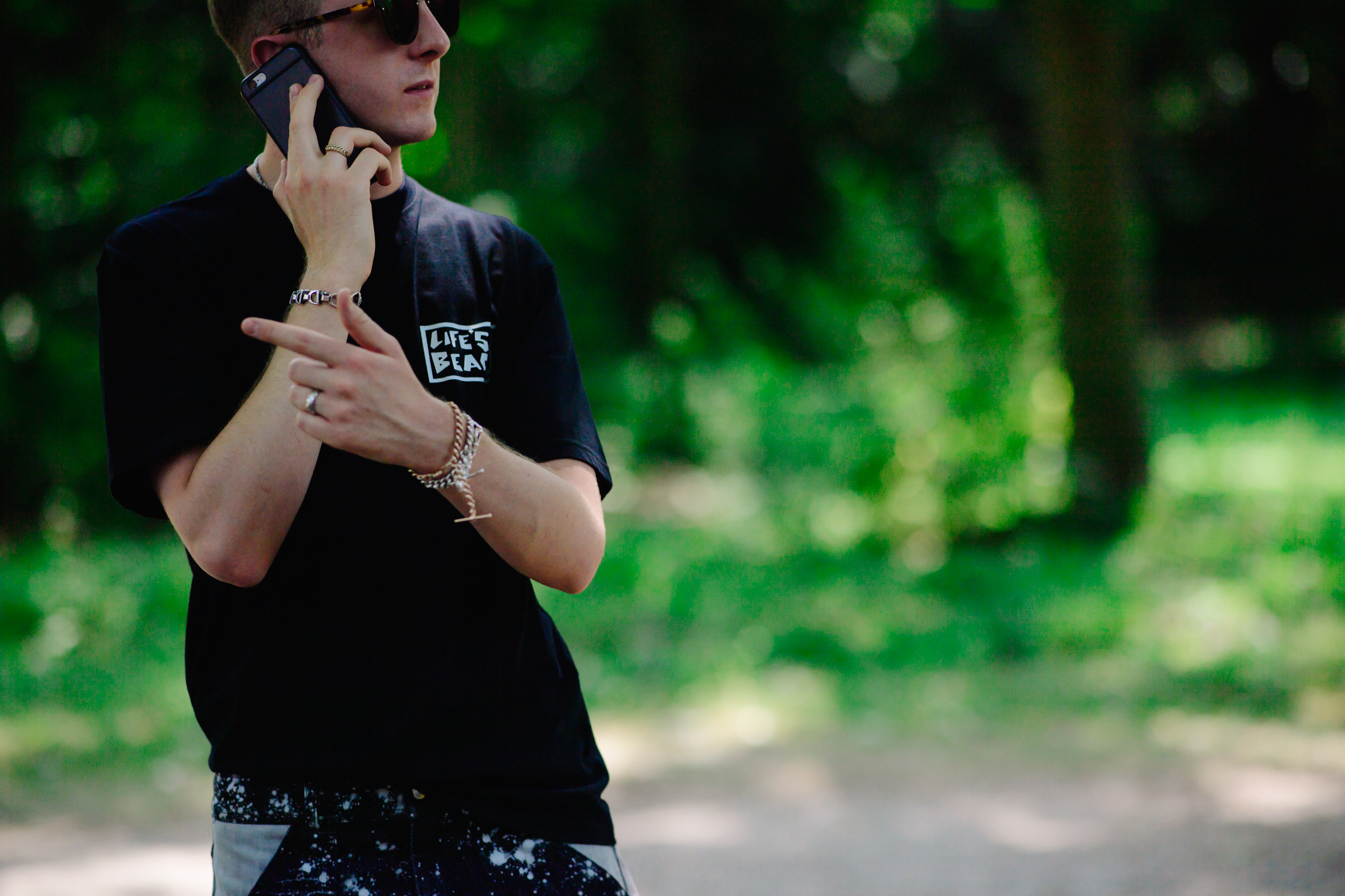 Man wearing a black t-shirt