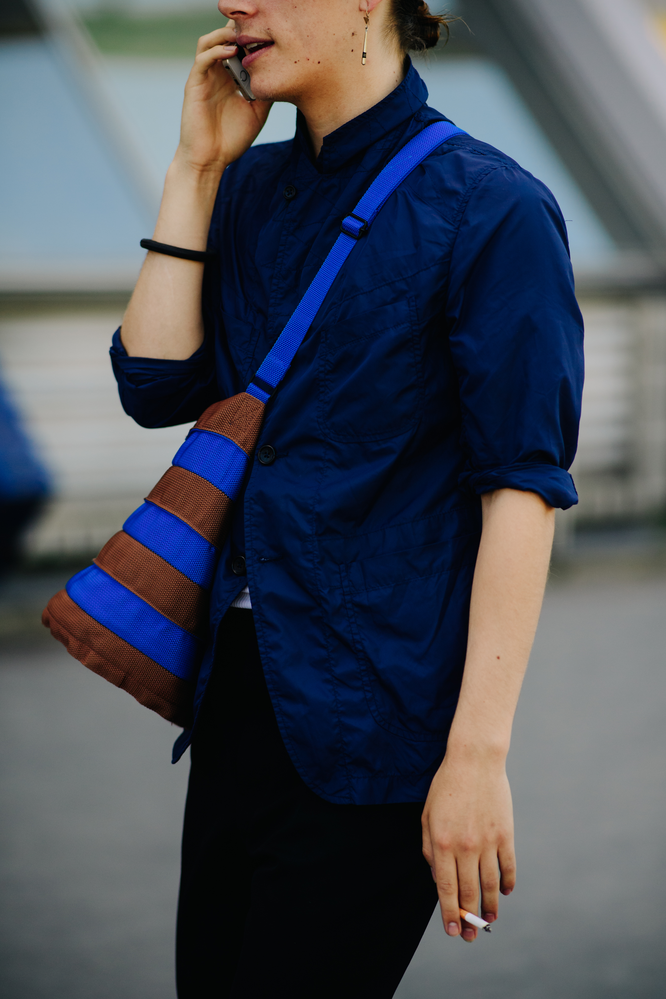 Woman wearing a dark blue shirt