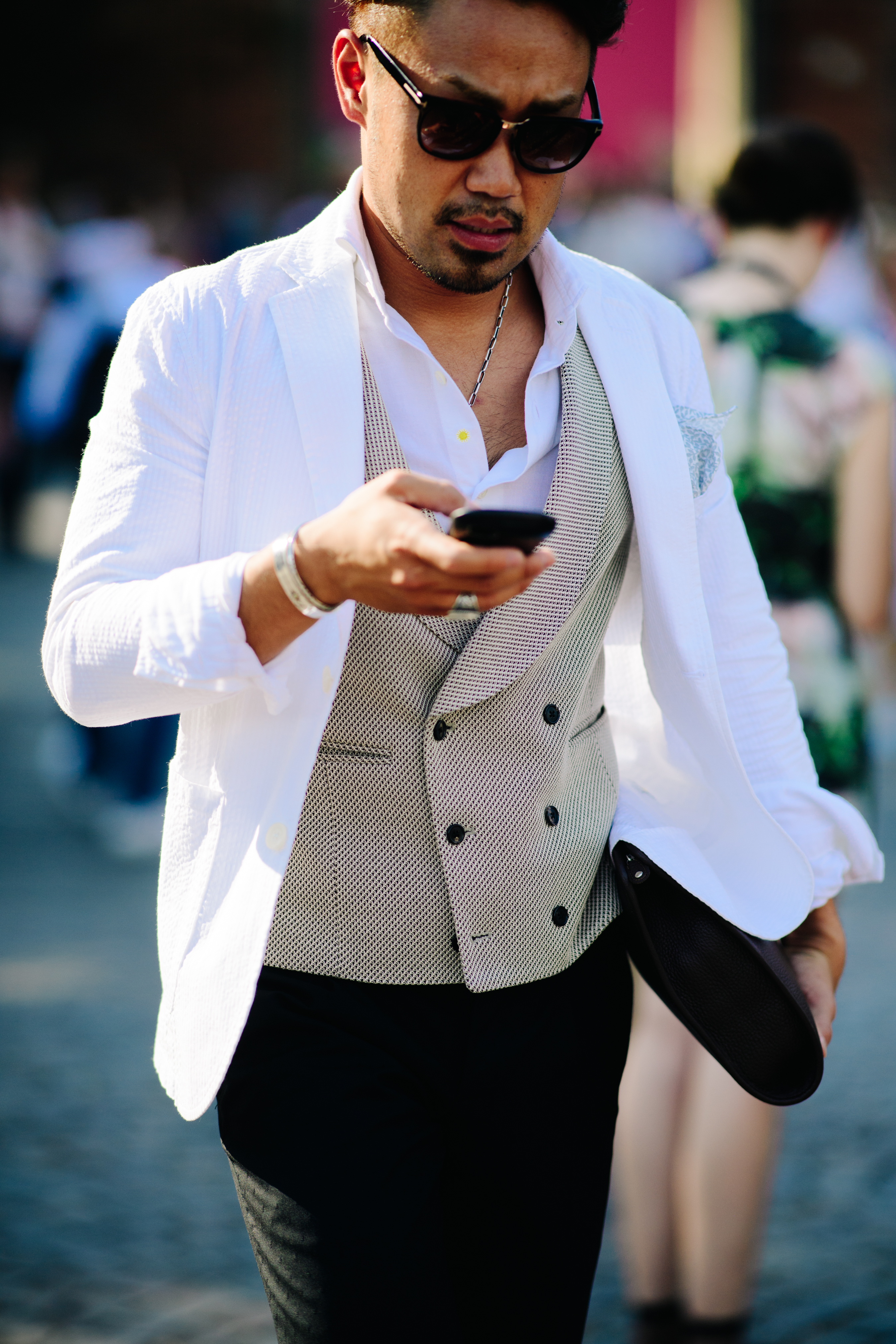 Man wearing a cotton white jacket