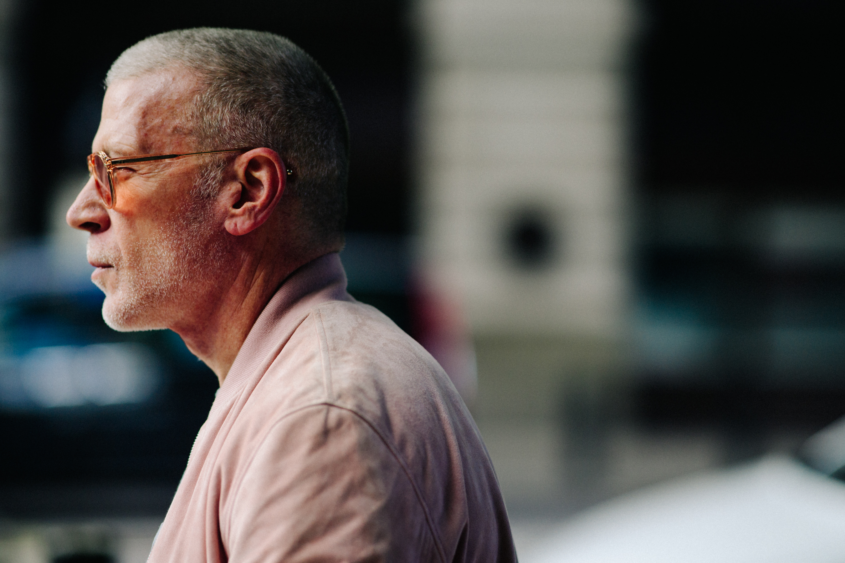 Street style influencer wearing pink