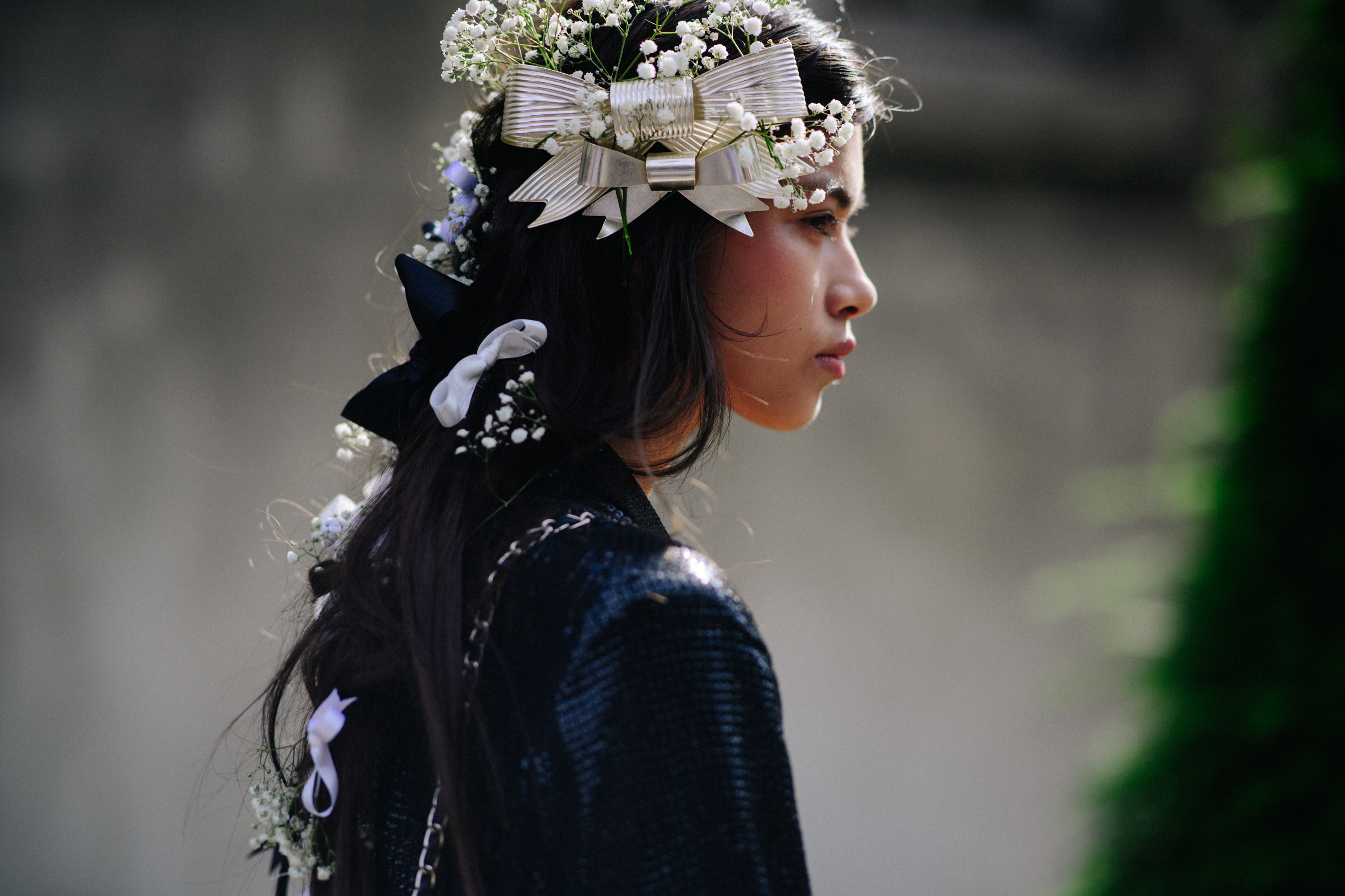 Model with floral hair do