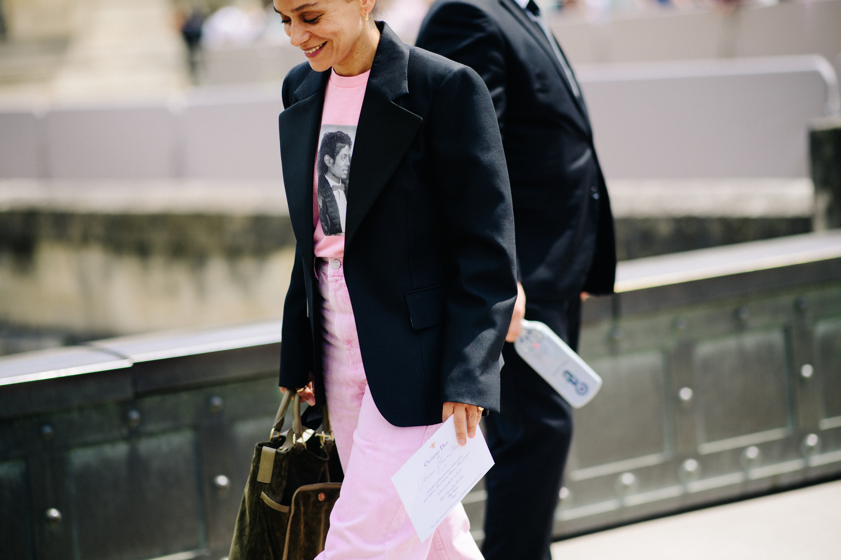 Woman wearing pink Michael Jackson t-shirt