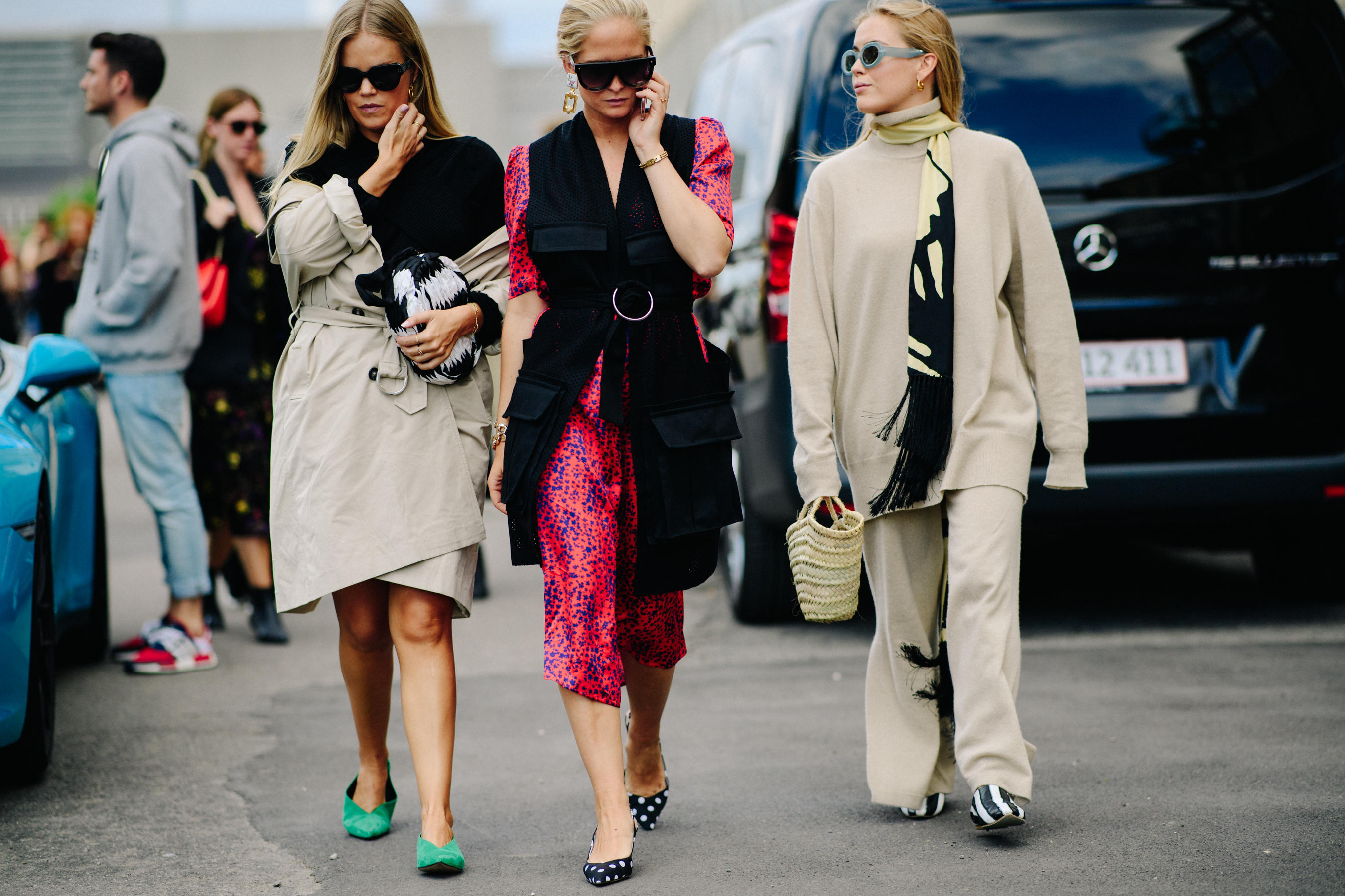 Group of bloggers after a show