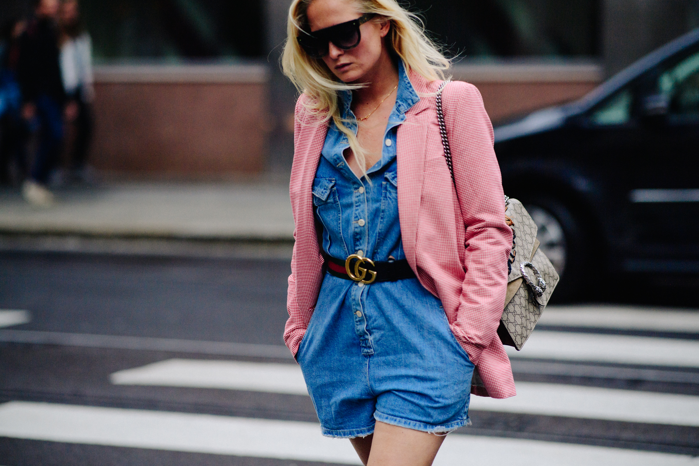 Blogger wearing pink blazer and Gucci