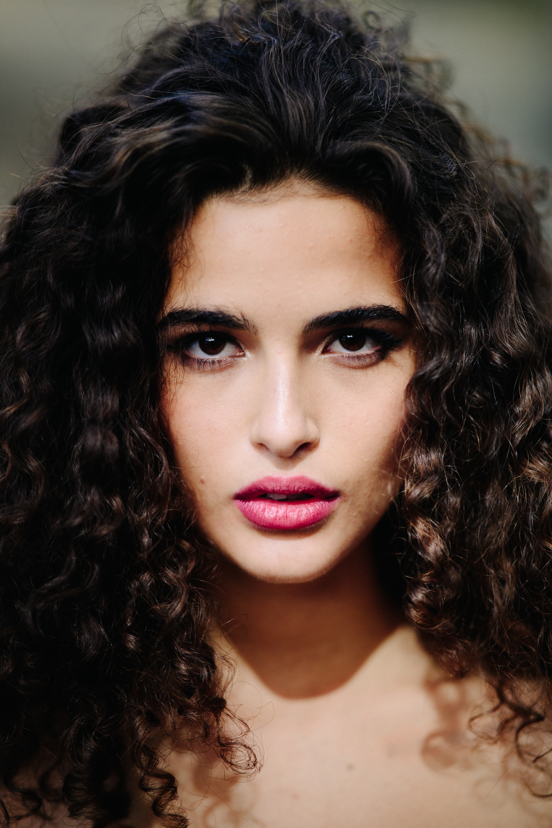 Italian model with big curly hair