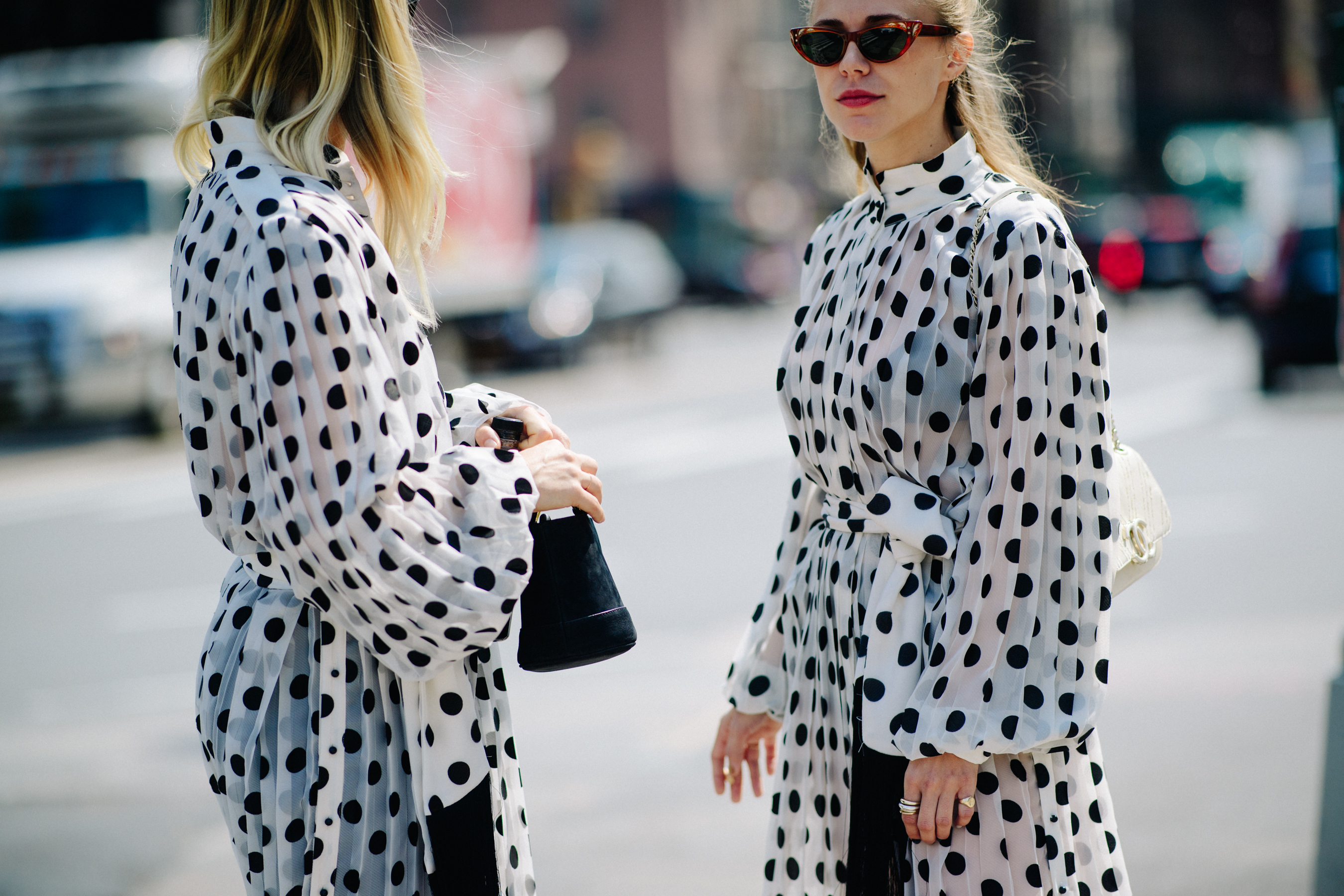 Norwegian bloggers wearing black and white dresses