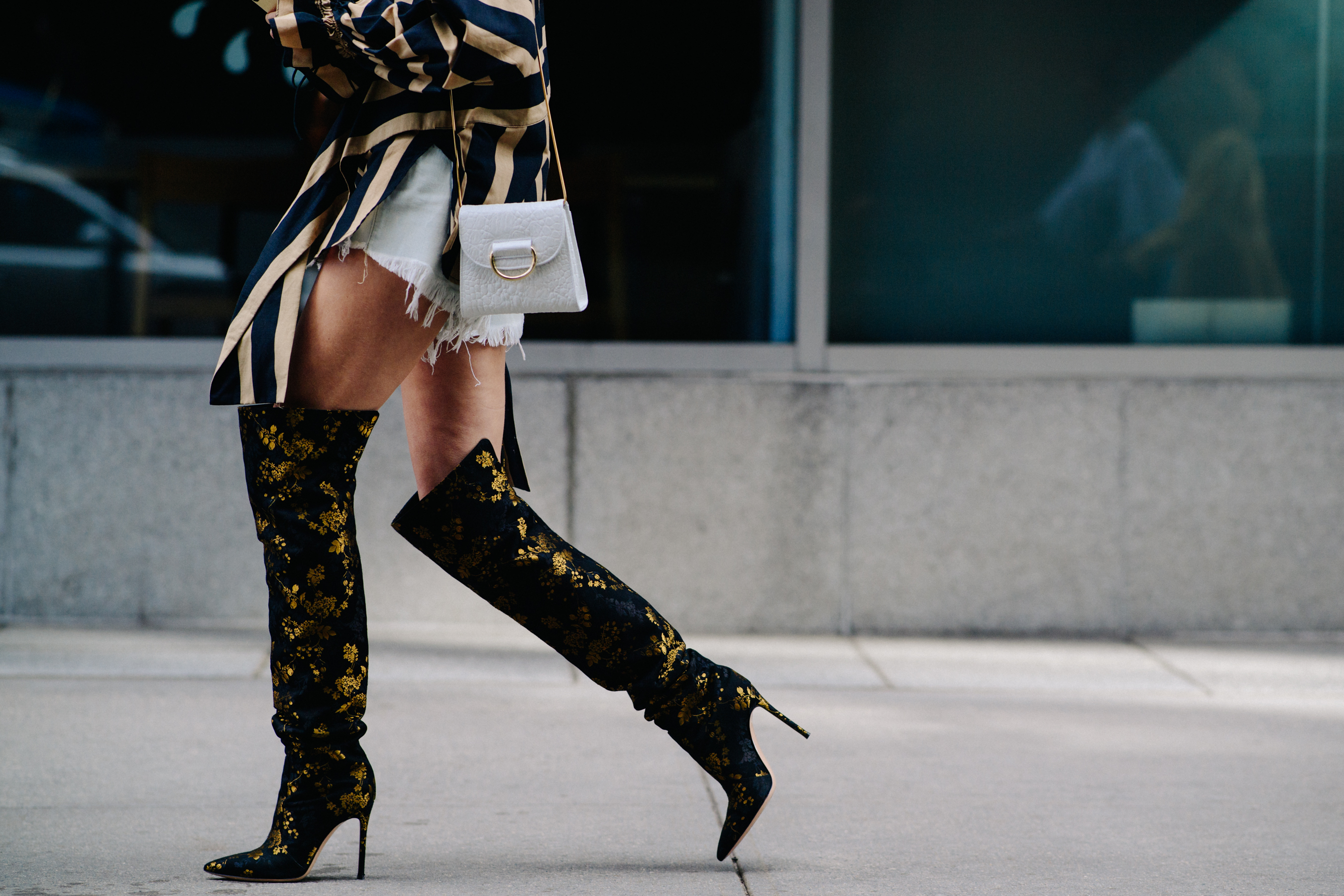 Blogger wearing tall boots