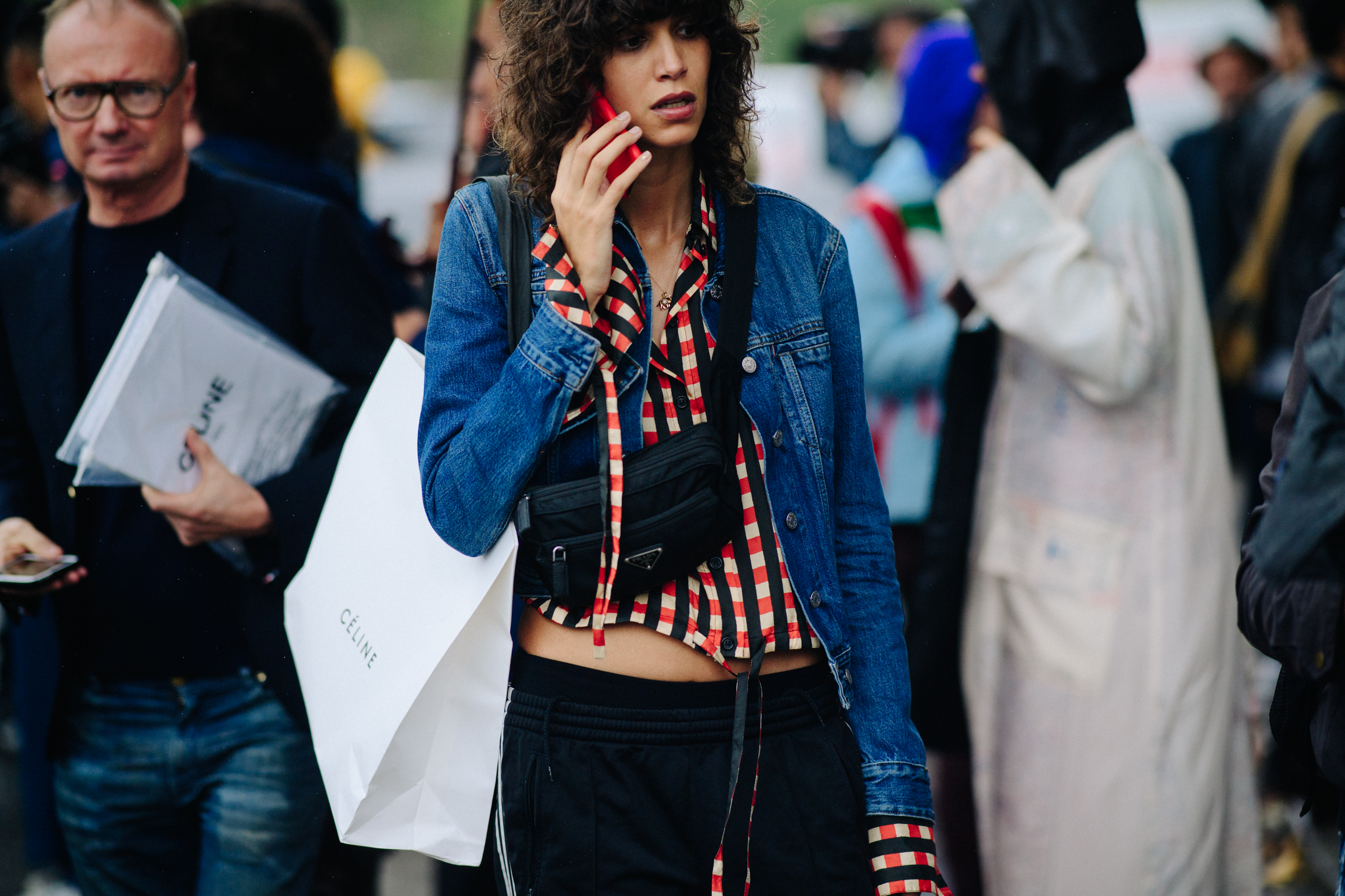 Model with curly hair