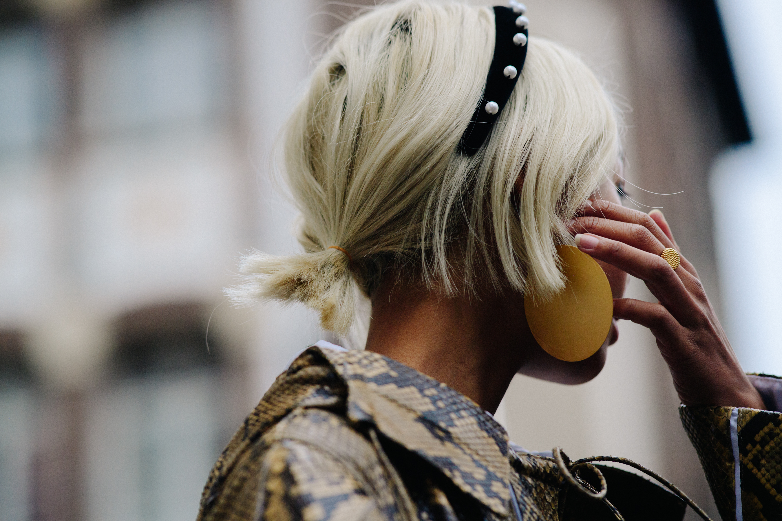 Blogger with short blonde hair