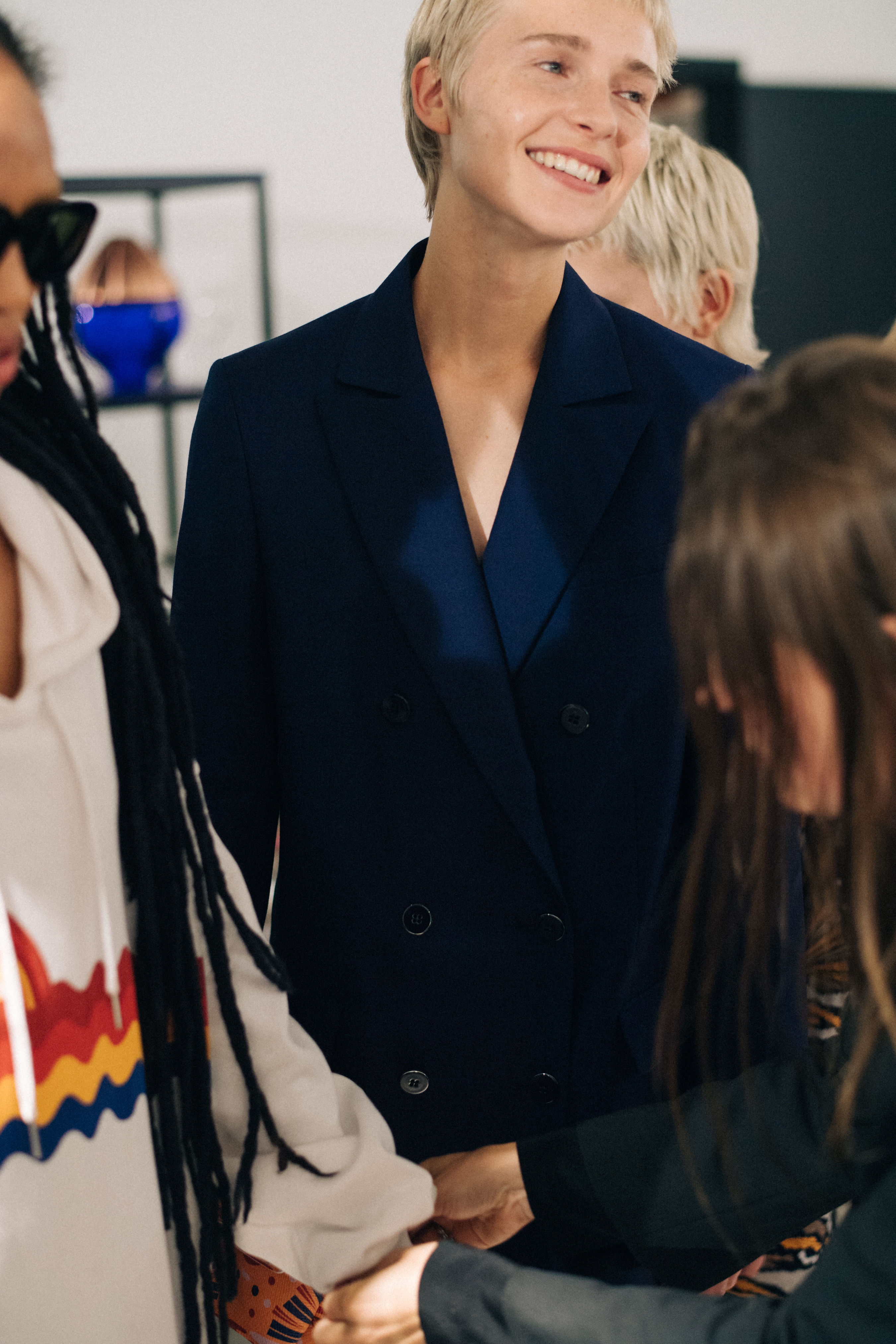 Woma wearing blue coat