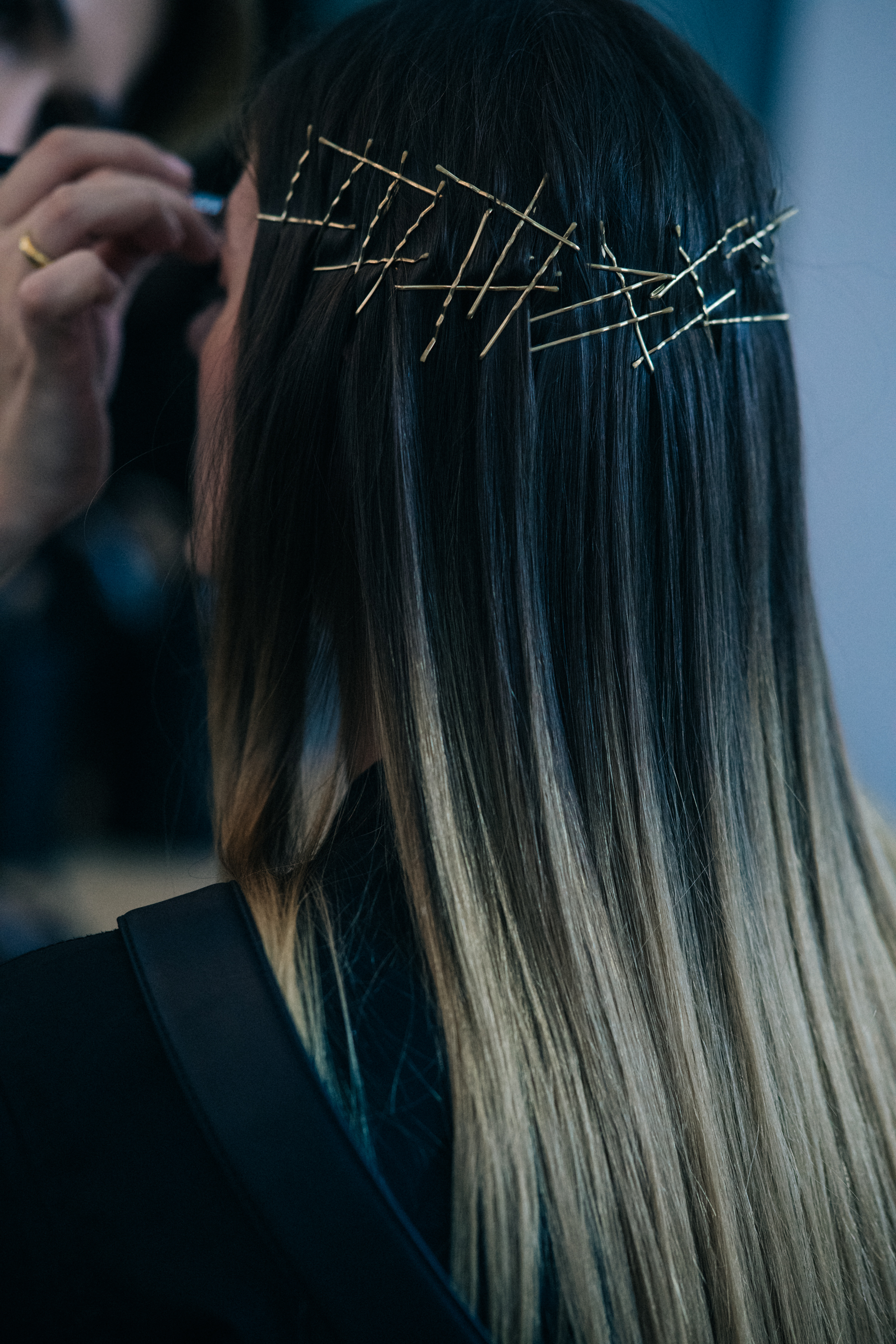Model with hair clips
