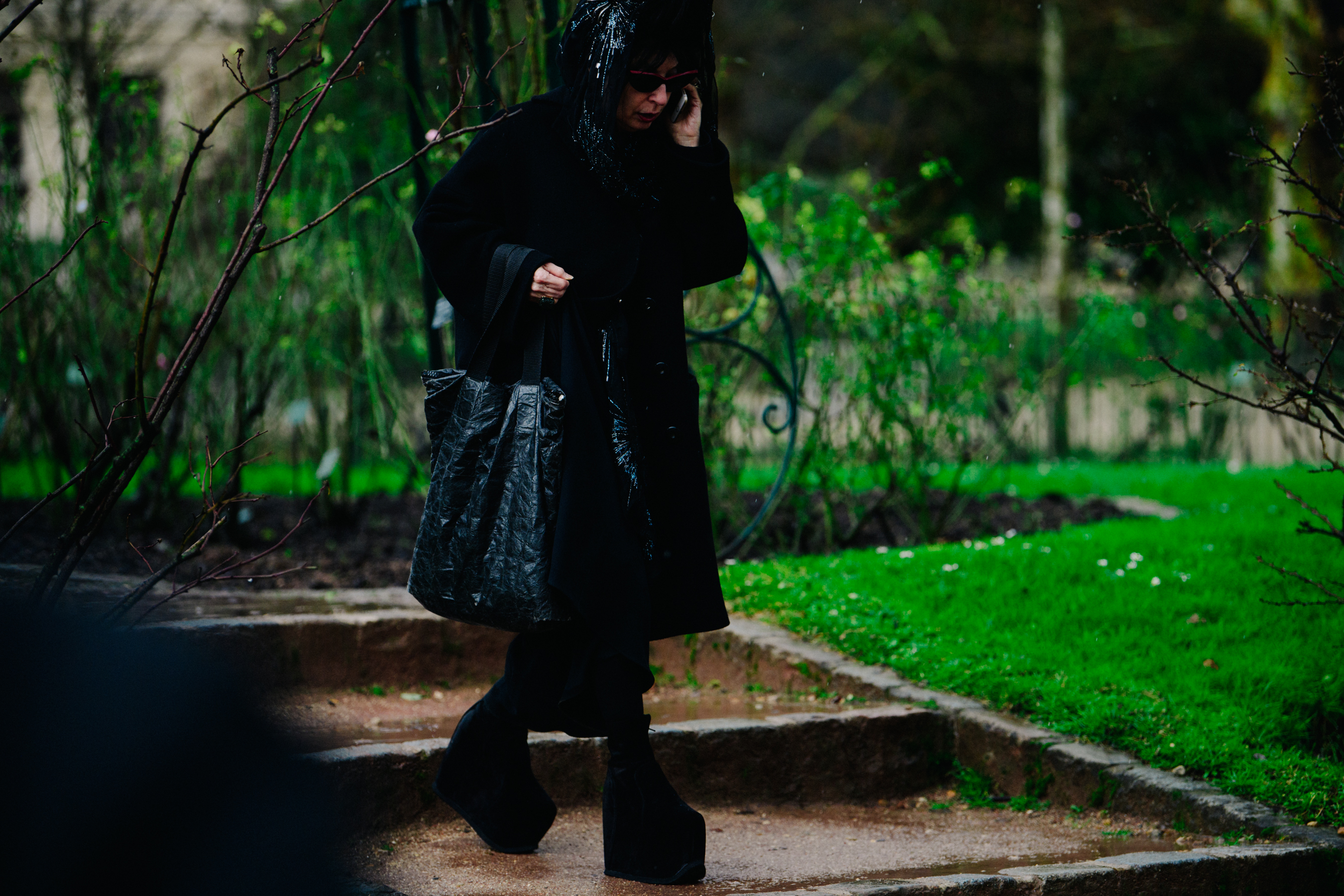 Woman wearing all black outfit