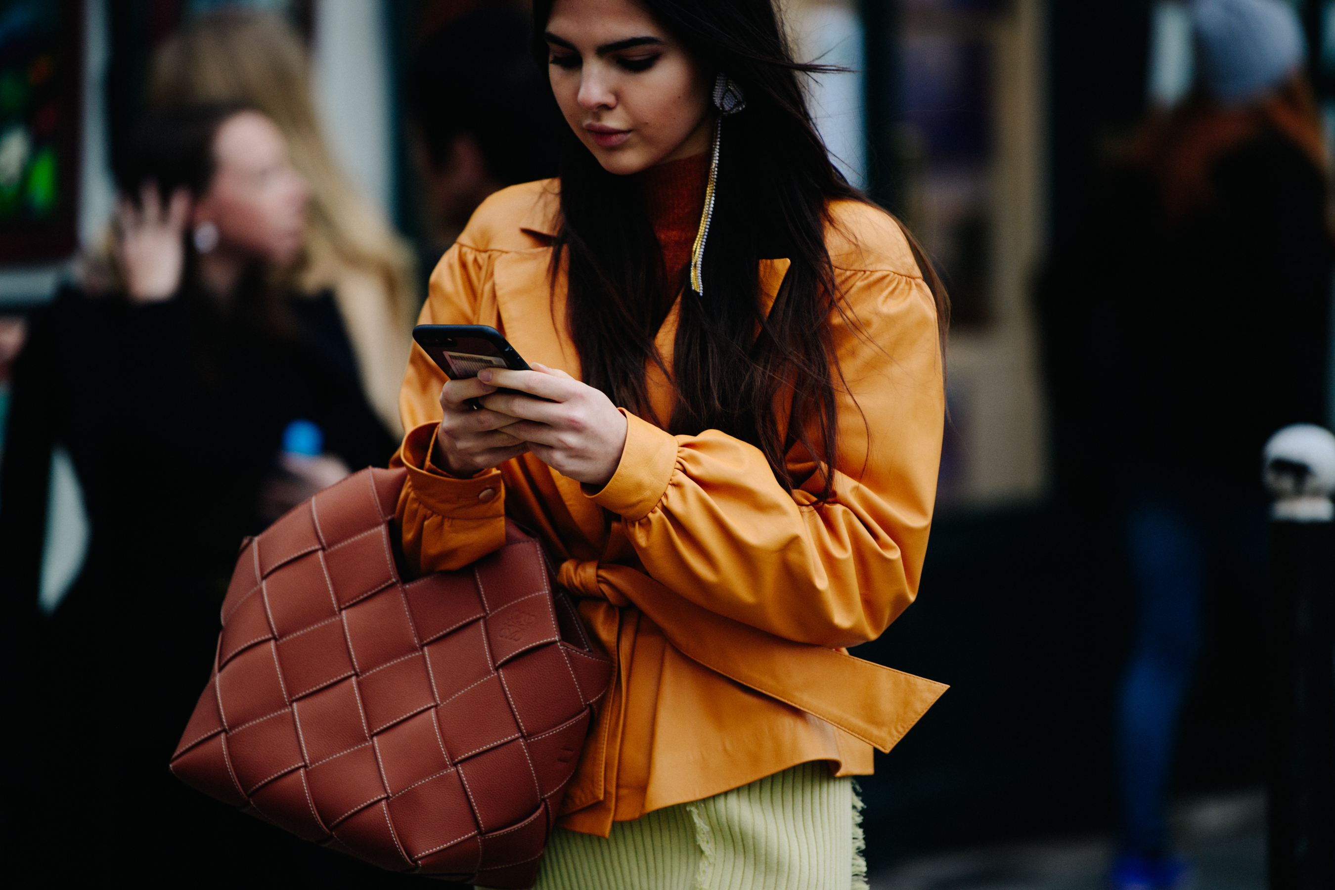 Italian blogger wearing Loewe bag