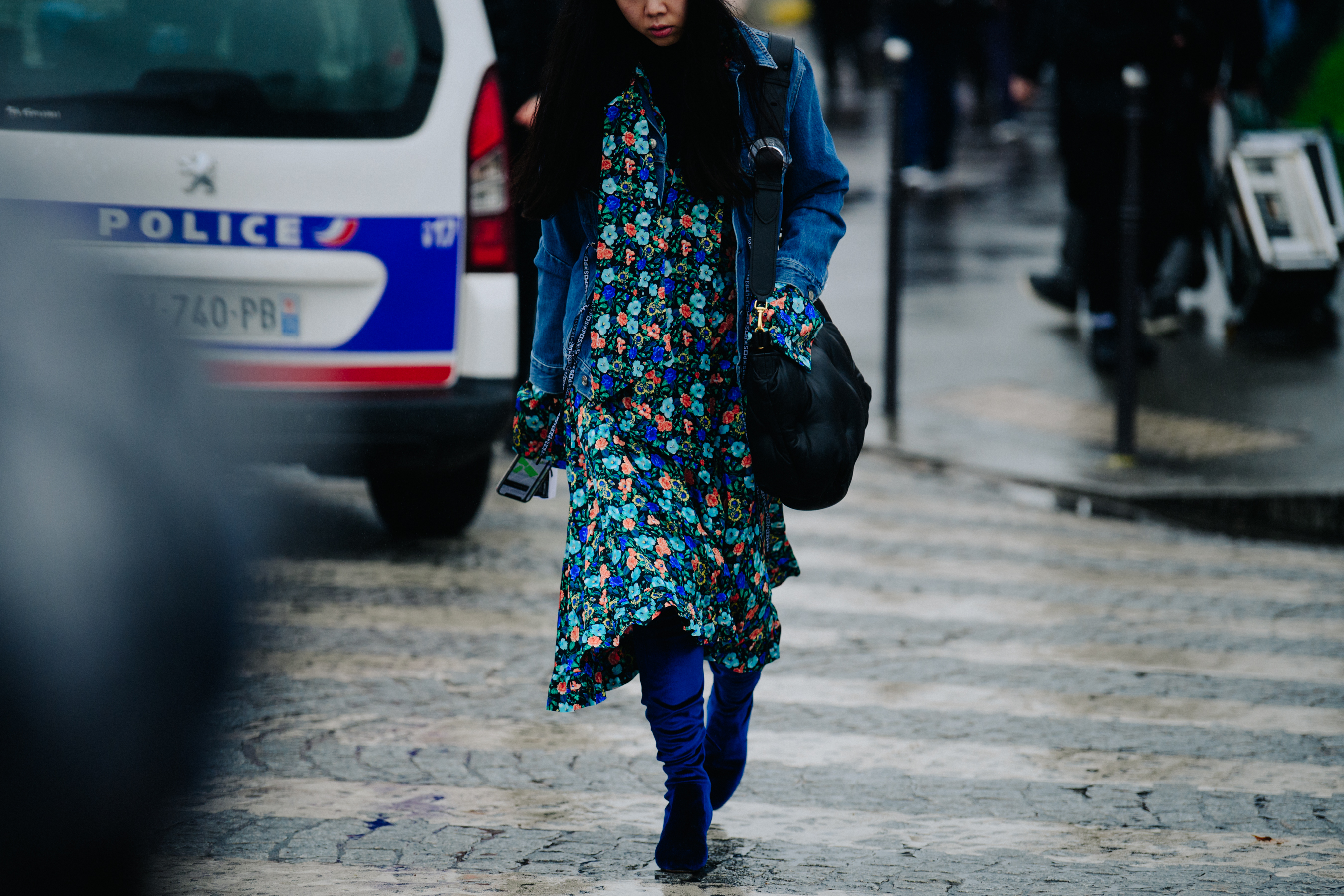 Chinese blogger wearing blue felt boots