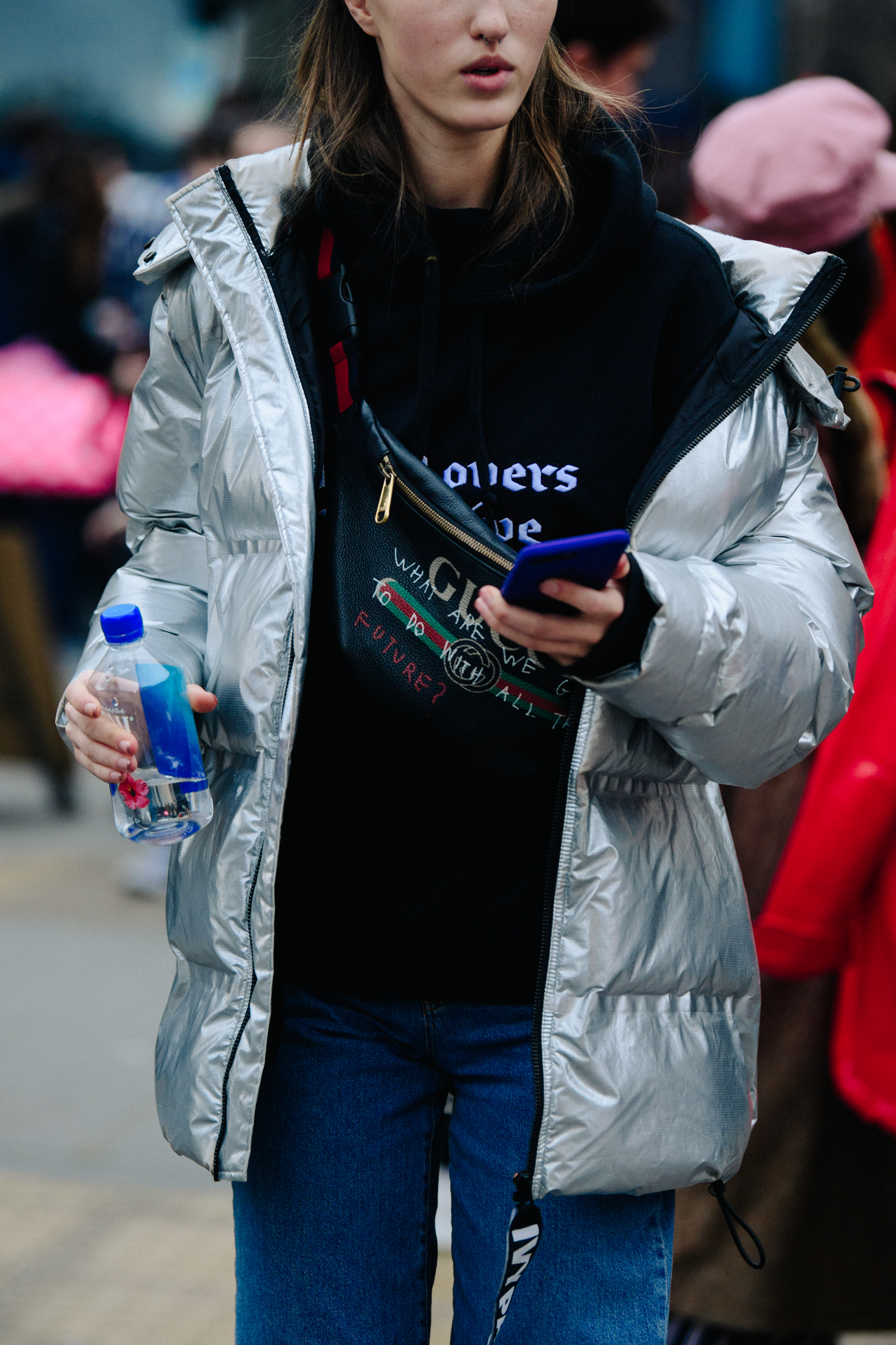 Model wearing Gucci bag