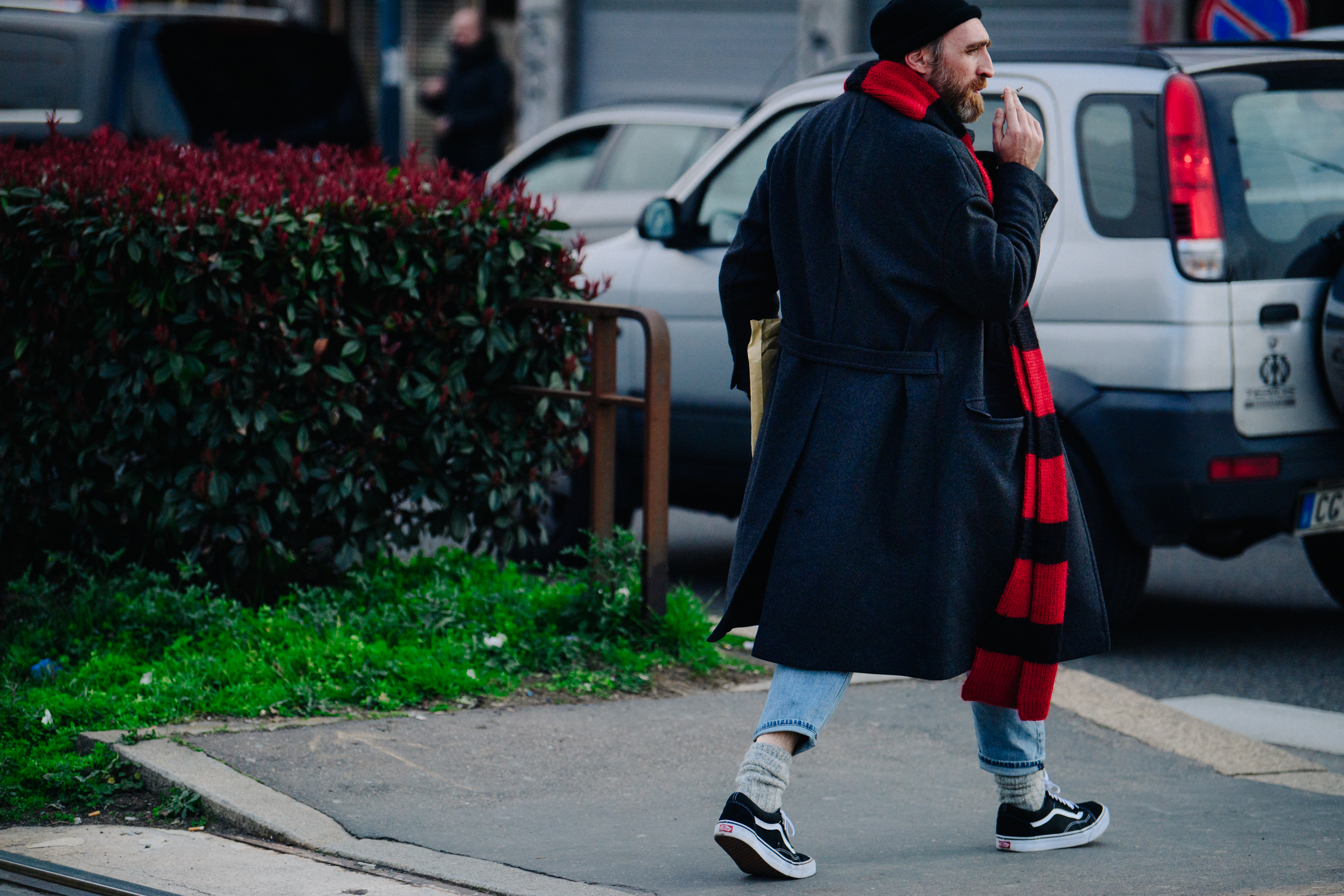 Man wearing Vans sneakers